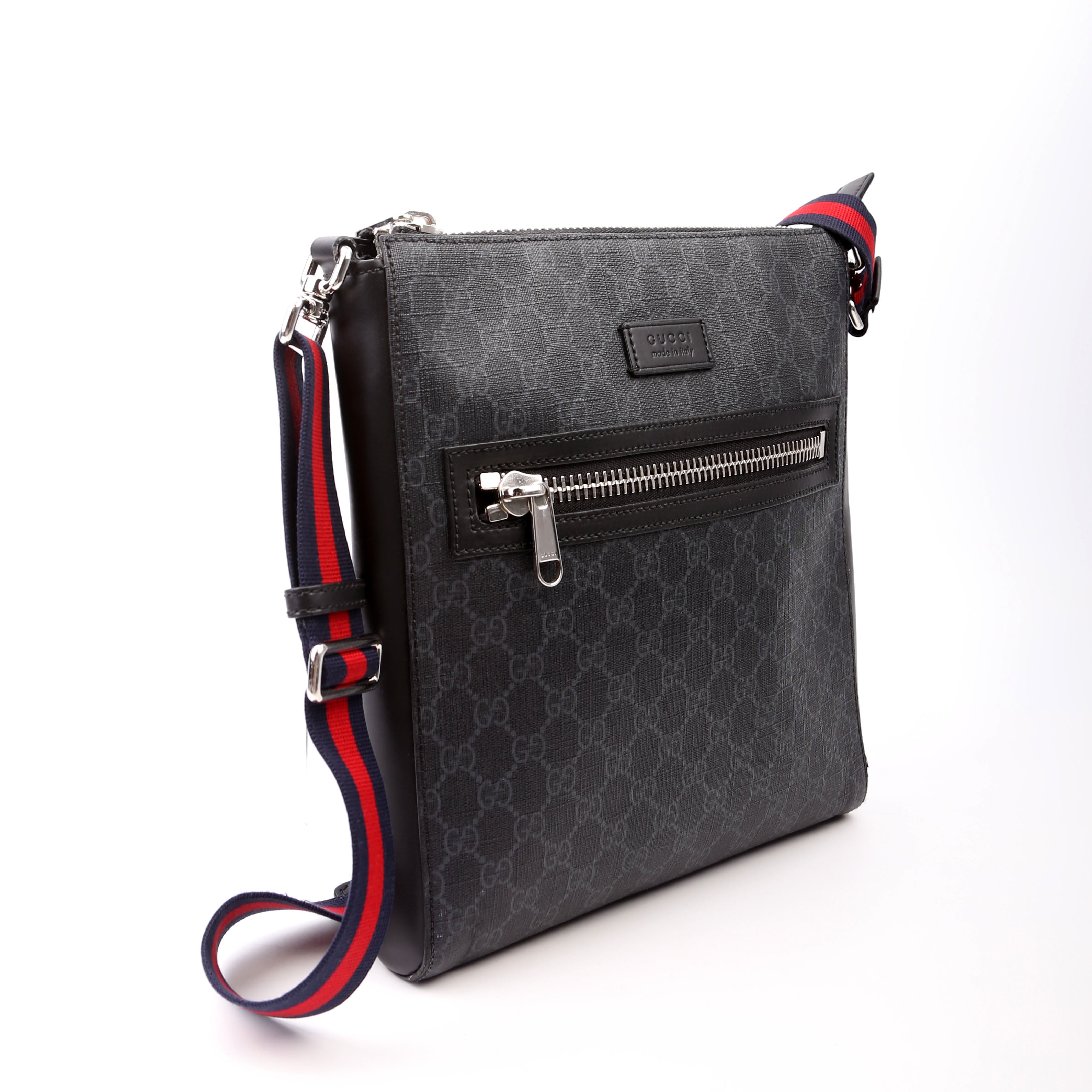 Gucci 474137 GG Supreme Messenger Black