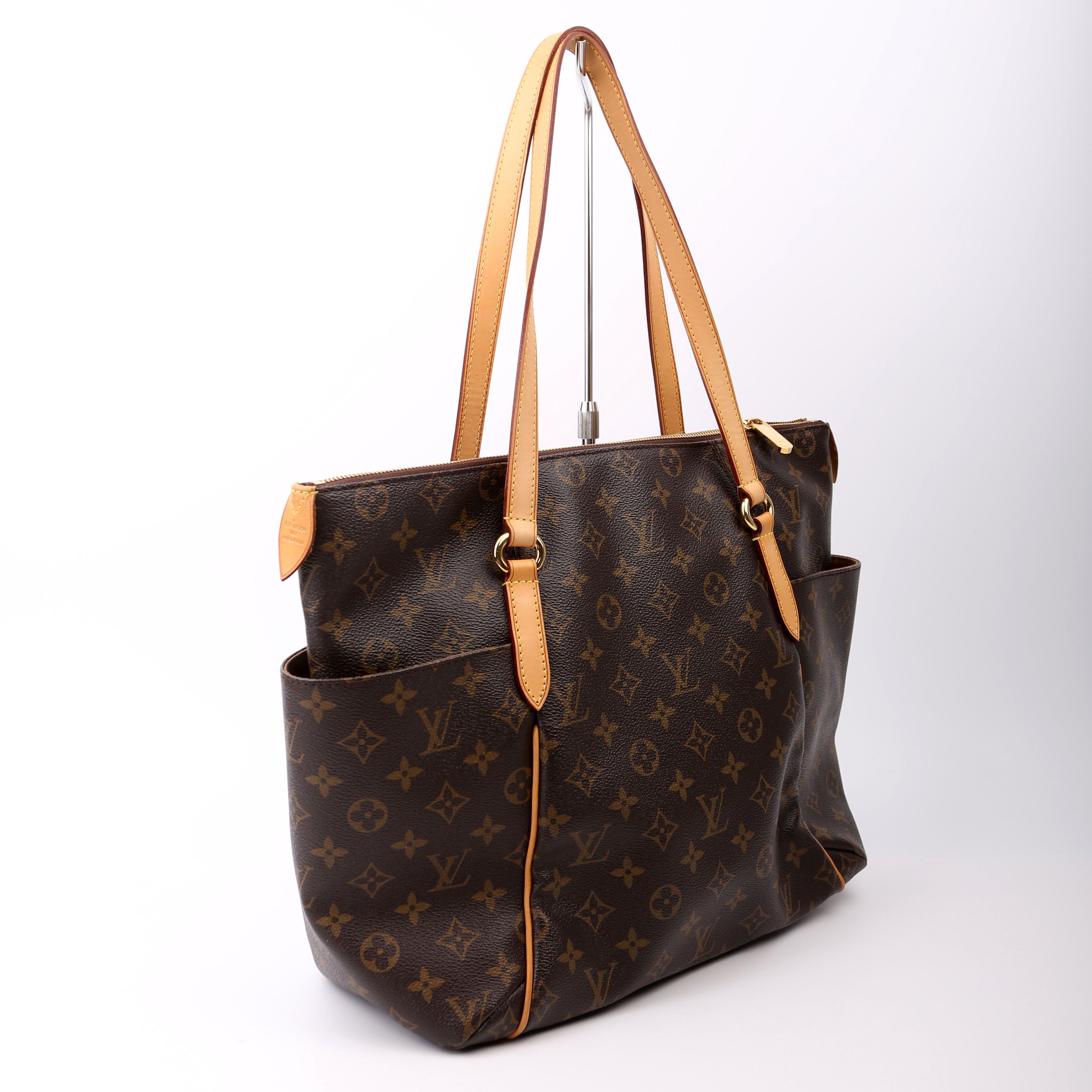 Totally MM Monogram
