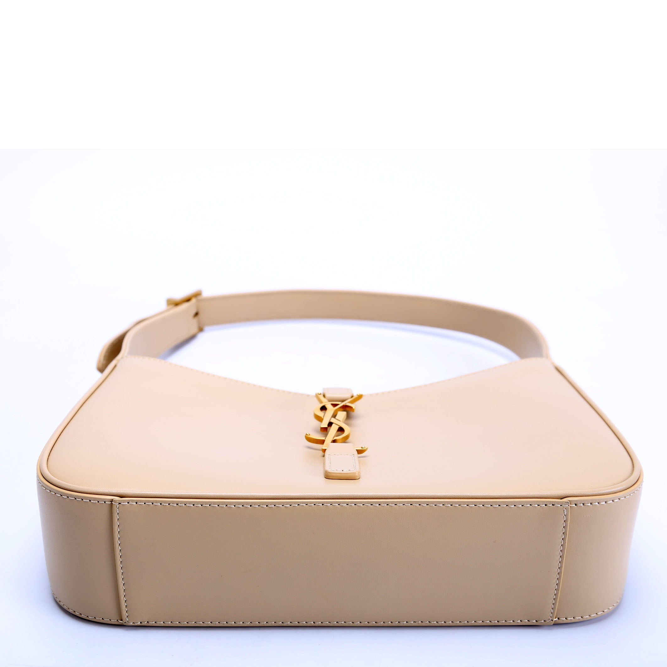 657228 Le 5 A 7 Hobo Leather Beige