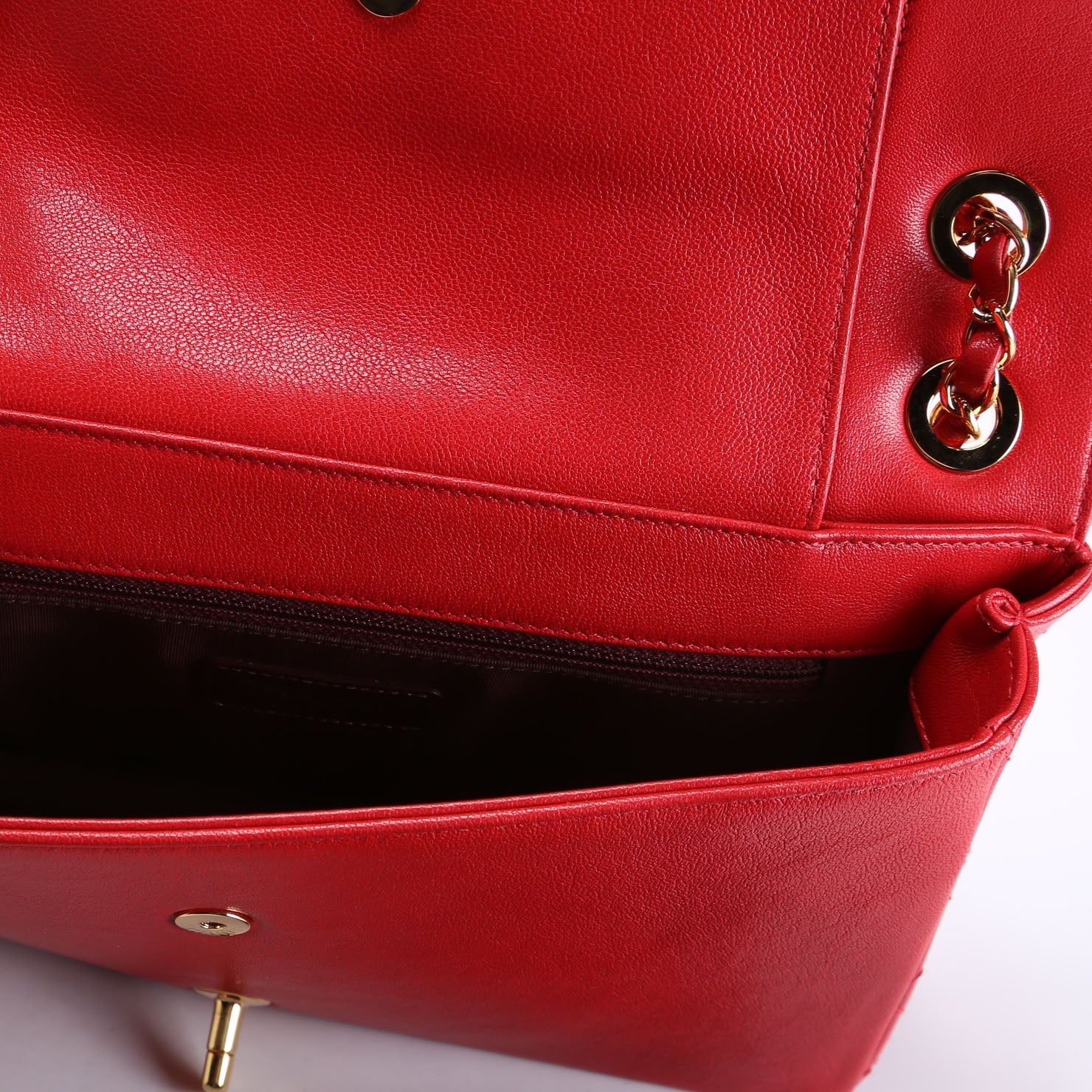 Mademoiselle Vintage Flap Bag Quilted Shiny Sheepskin Red/Gold