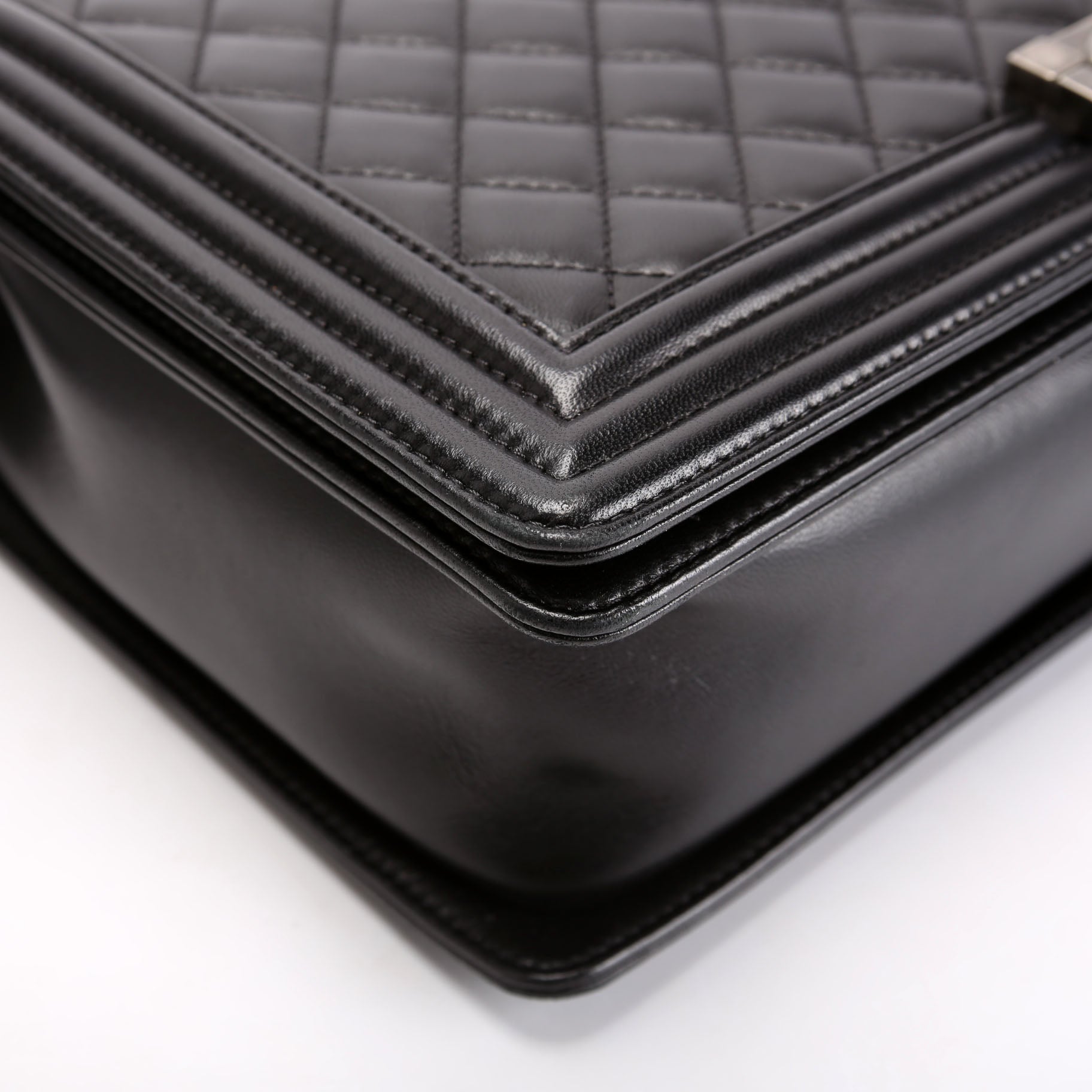 Boy Flap Large Lambskin Black/Silver