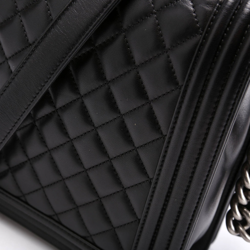 Boy Flap Large Lambskin Black/Silver