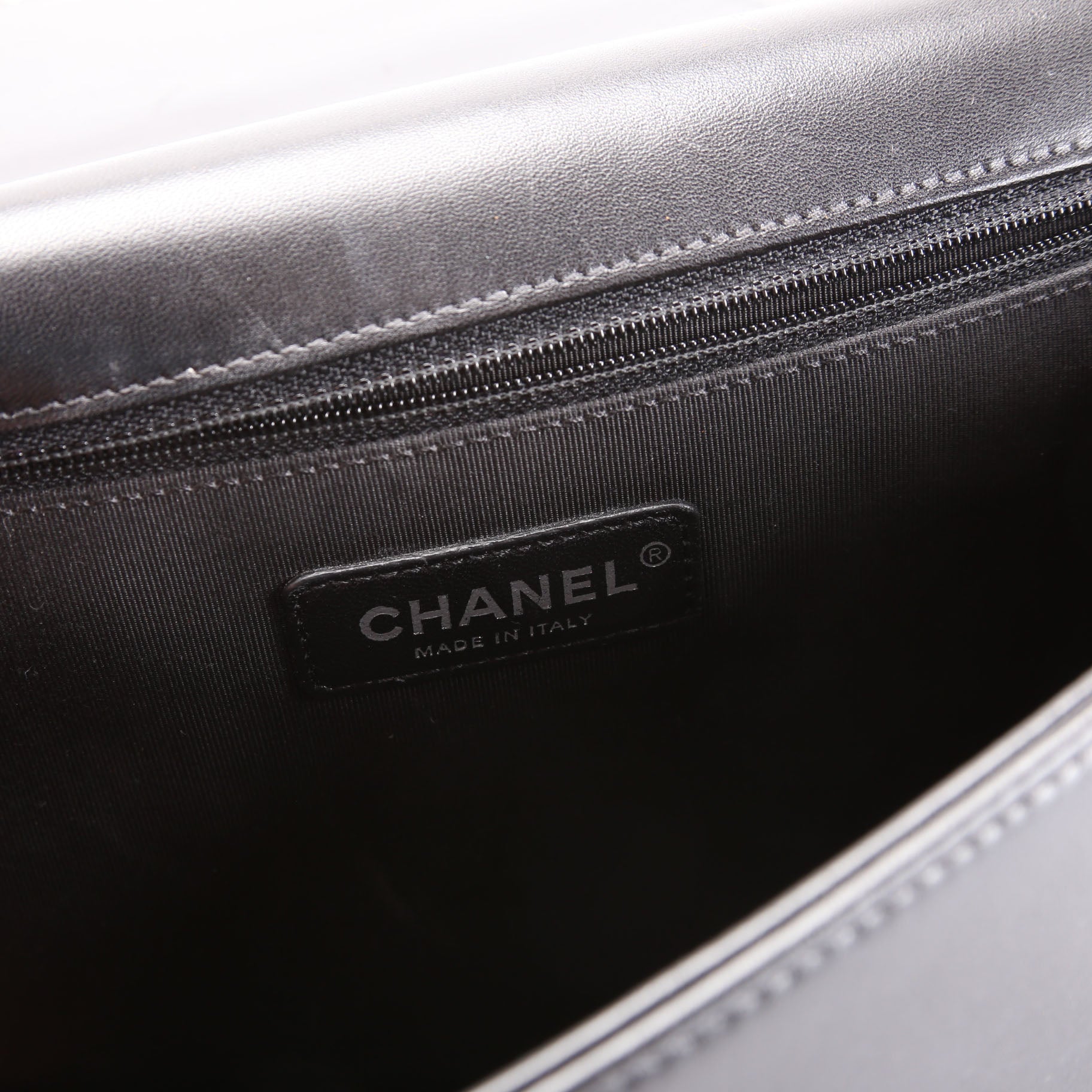 Boy Flap Large Lambskin Black/Silver