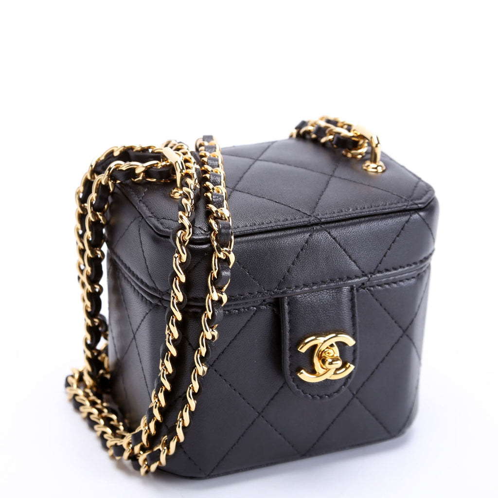 CC Turnlock Mini Vanity Clutch With Chain Quilted Lamb RFID Black