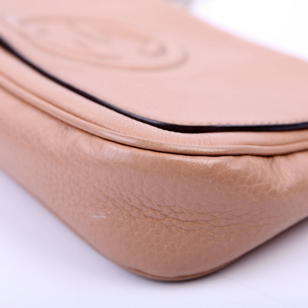 336752 Soho Chain Crossbody Medium Tan