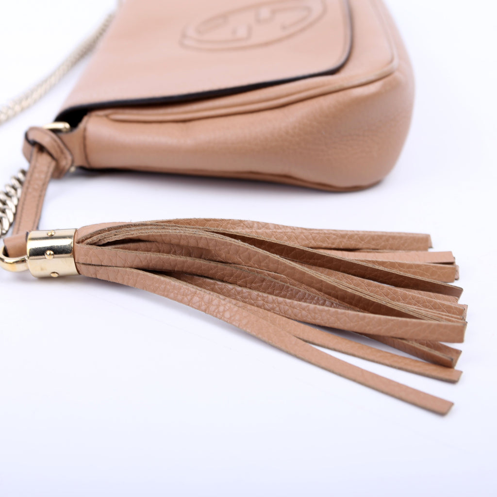 336752 Soho Chain Crossbody Medium Tan
