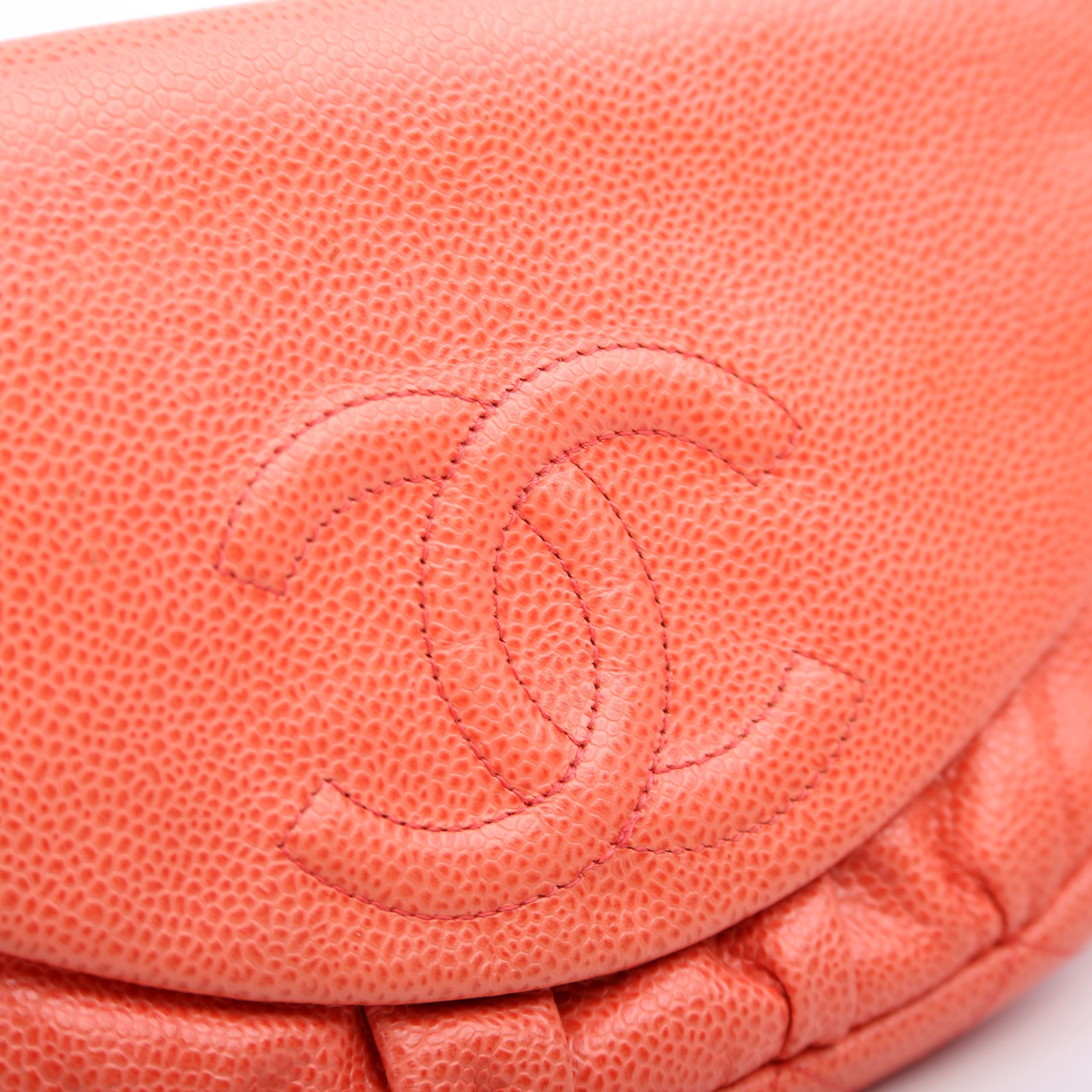 Wallet On Chain Half Moon Caviar Orange
