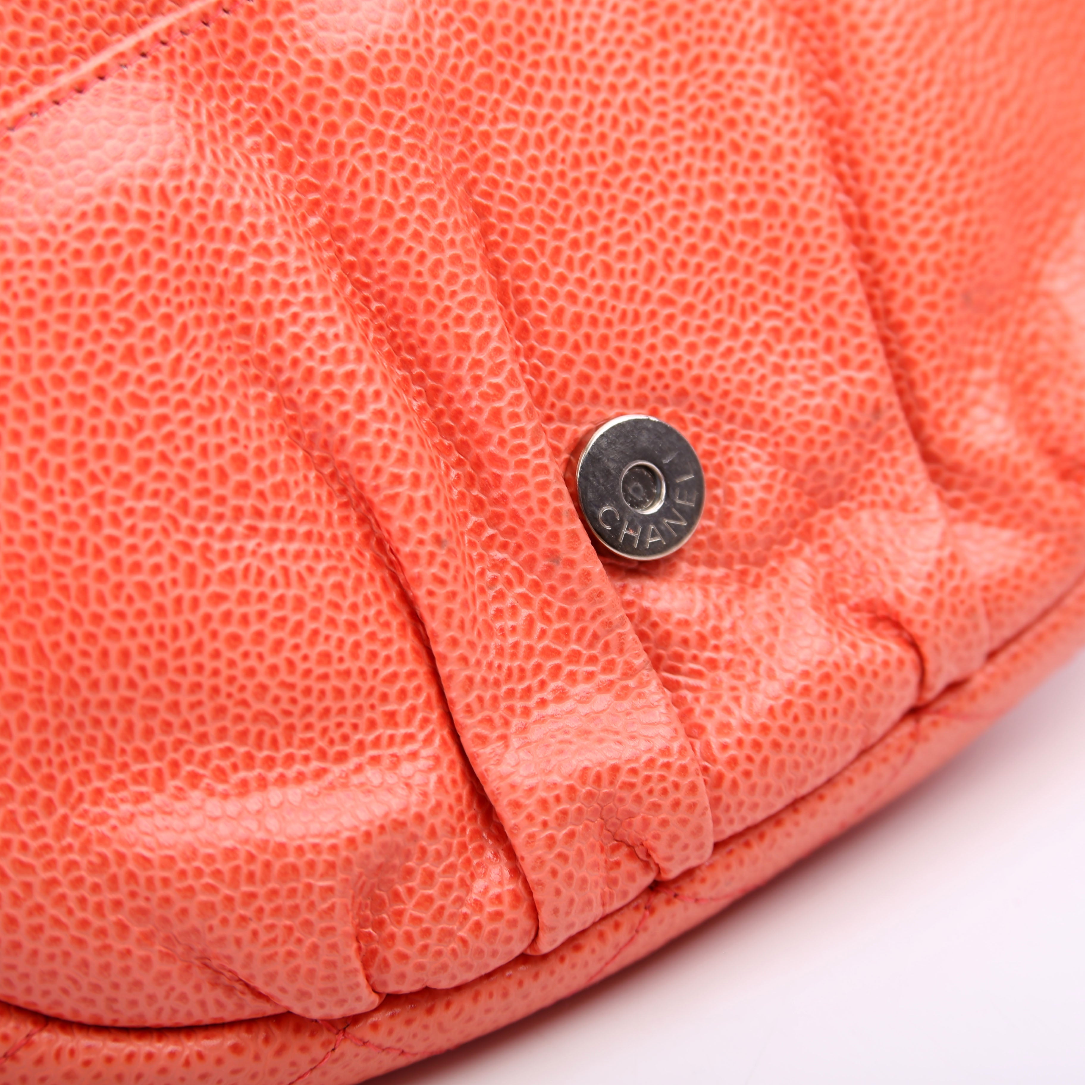 Wallet On Chain Half Moon Caviar Orange