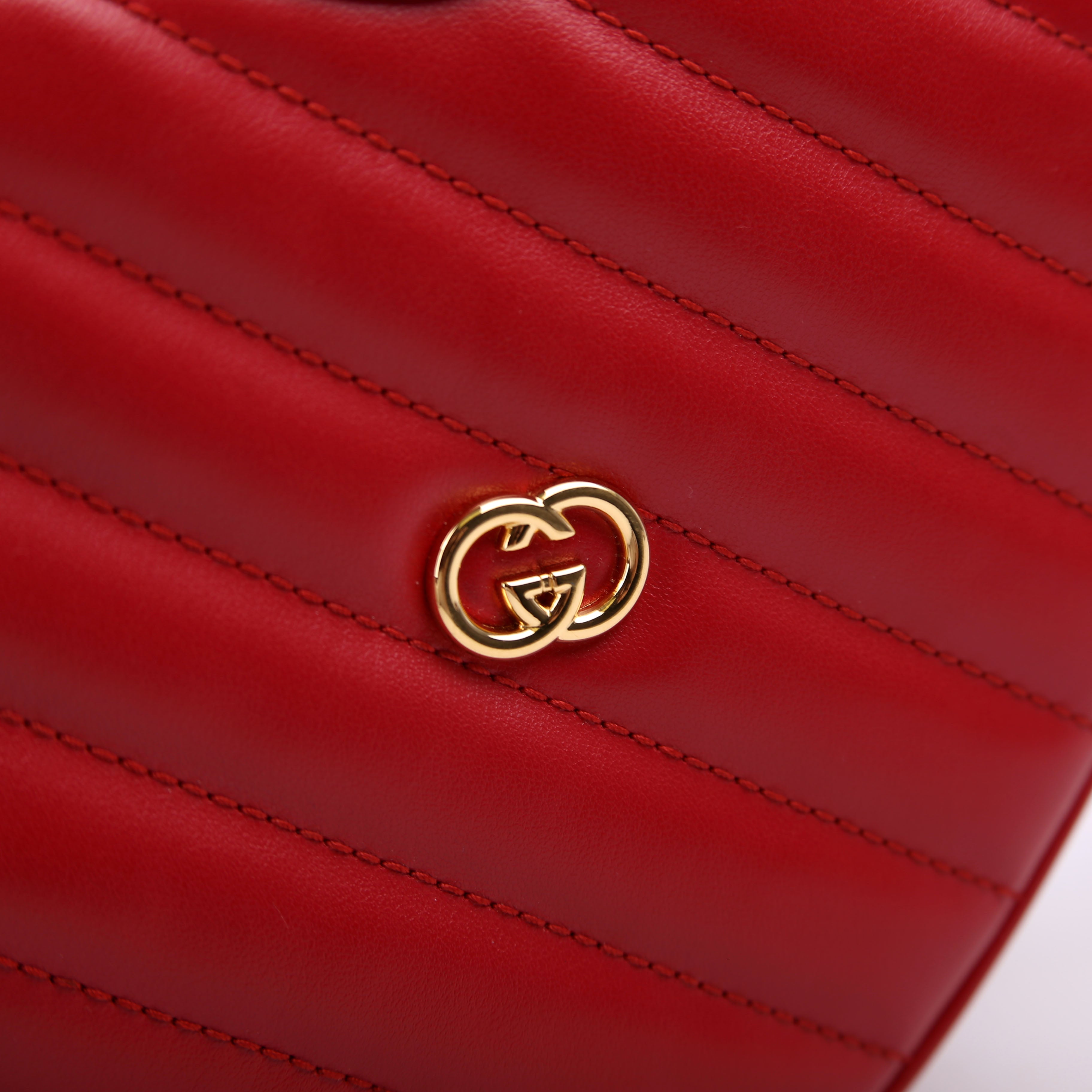 Gucci 751628 Interlocking G Mini Heart Bag Red