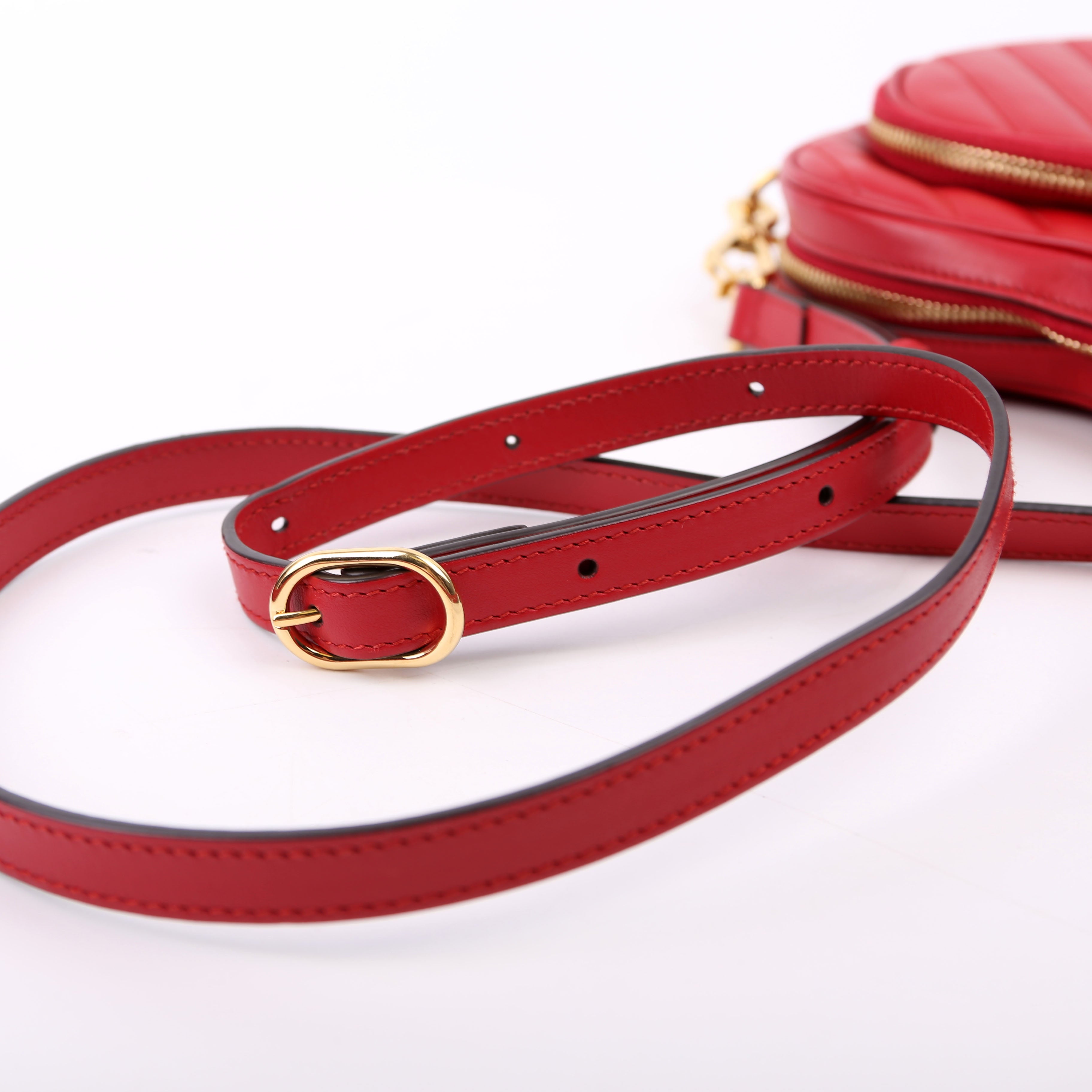 Gucci 751628 Interlocking G Mini Heart Bag Red