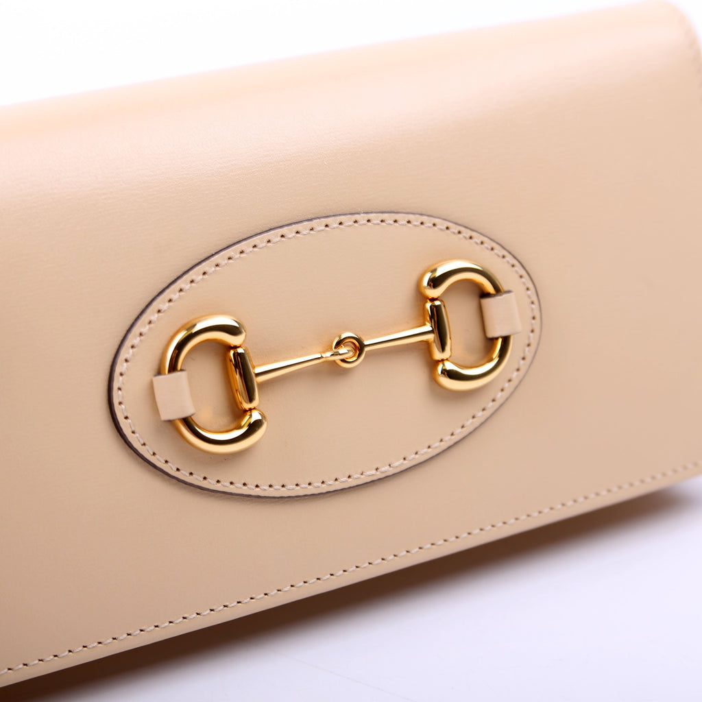621892 Horsebit 1955 Wallet With Chain Tan