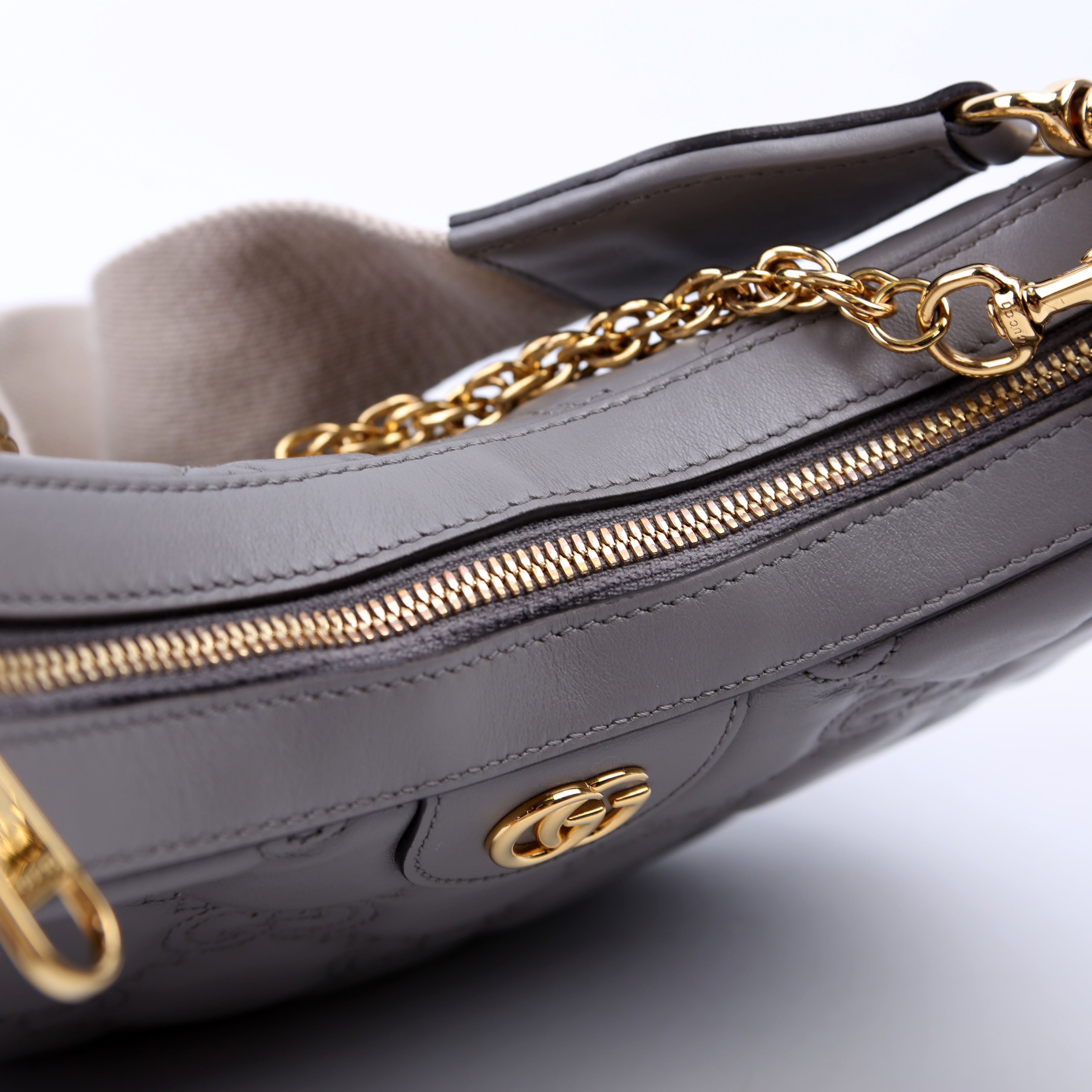 Gucci 739709 Matelasse Small Bag Grey