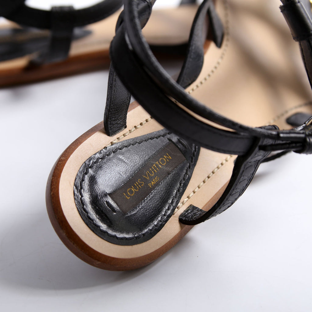 Explorer Strappy Flat Sandals Size 39