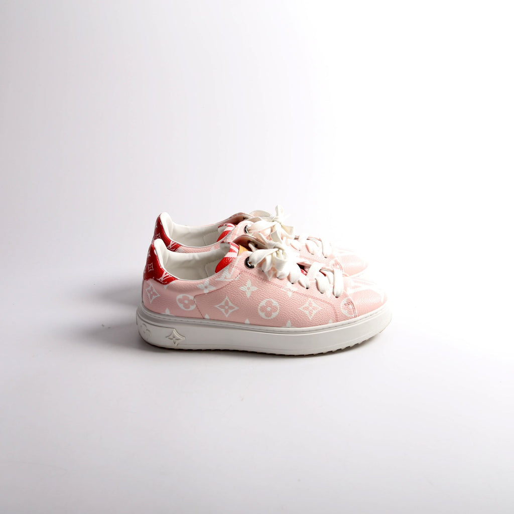 Timeout Sneakers Size 38