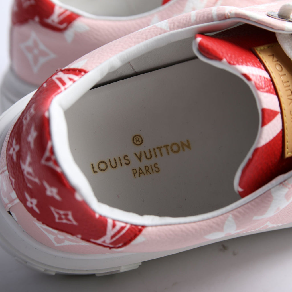 Timeout Sneakers Size 38