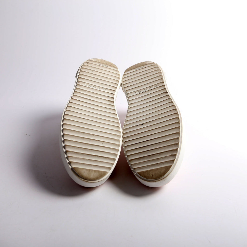 Timeout Sneakers Size 38