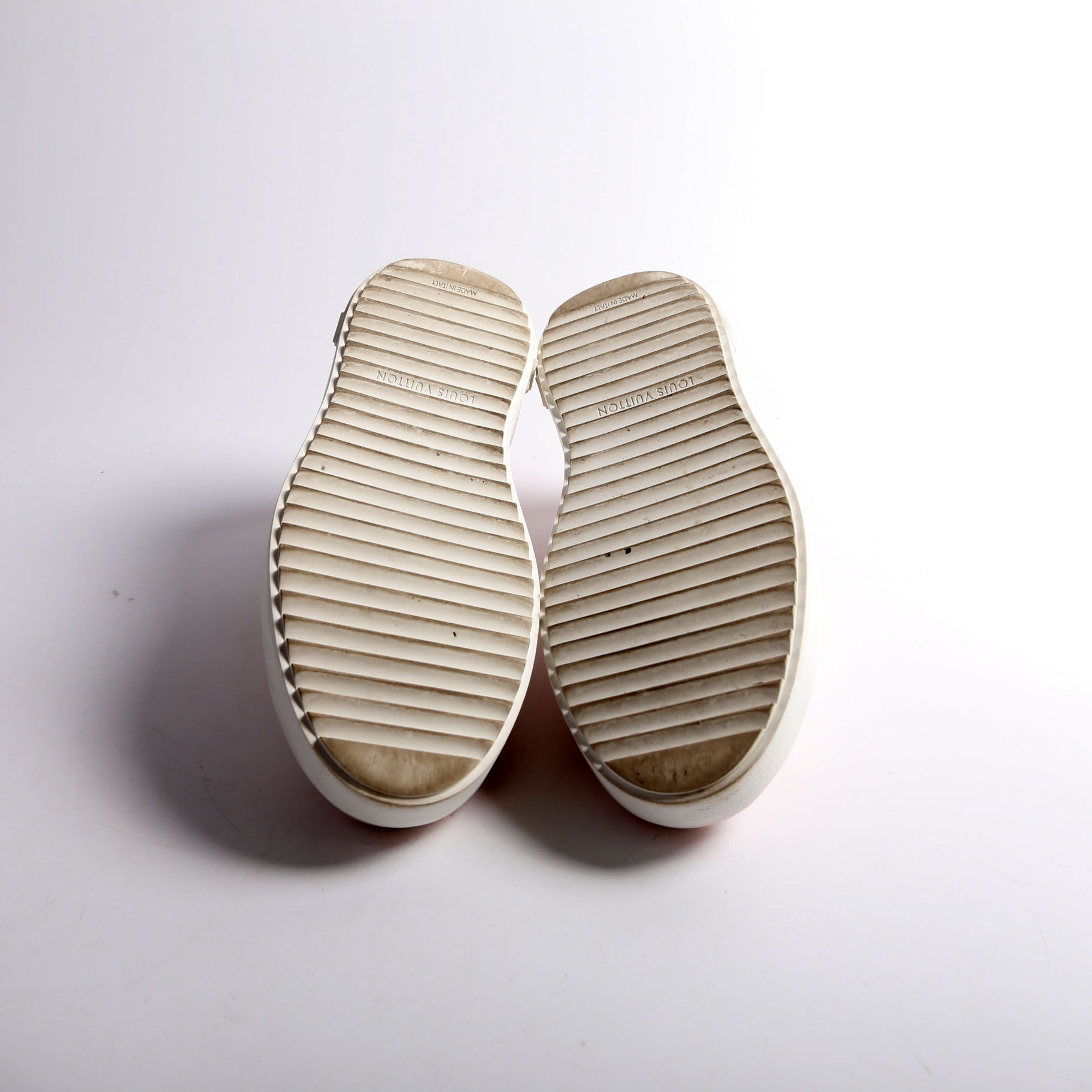 Timeout Sneakers Size 38
