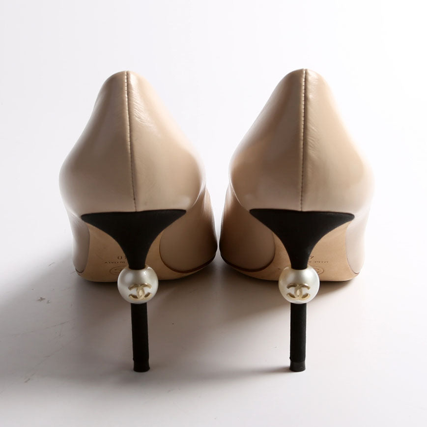 Cap Toe CC Pearl Heels Size 40 Nude/Black