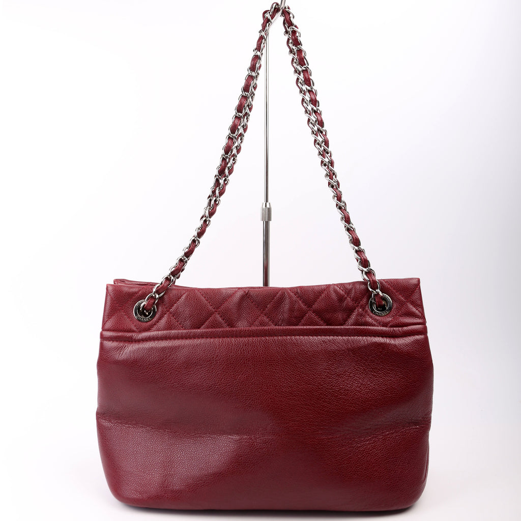 Timeless CC Soft Caviar Tote 14M Burgundy