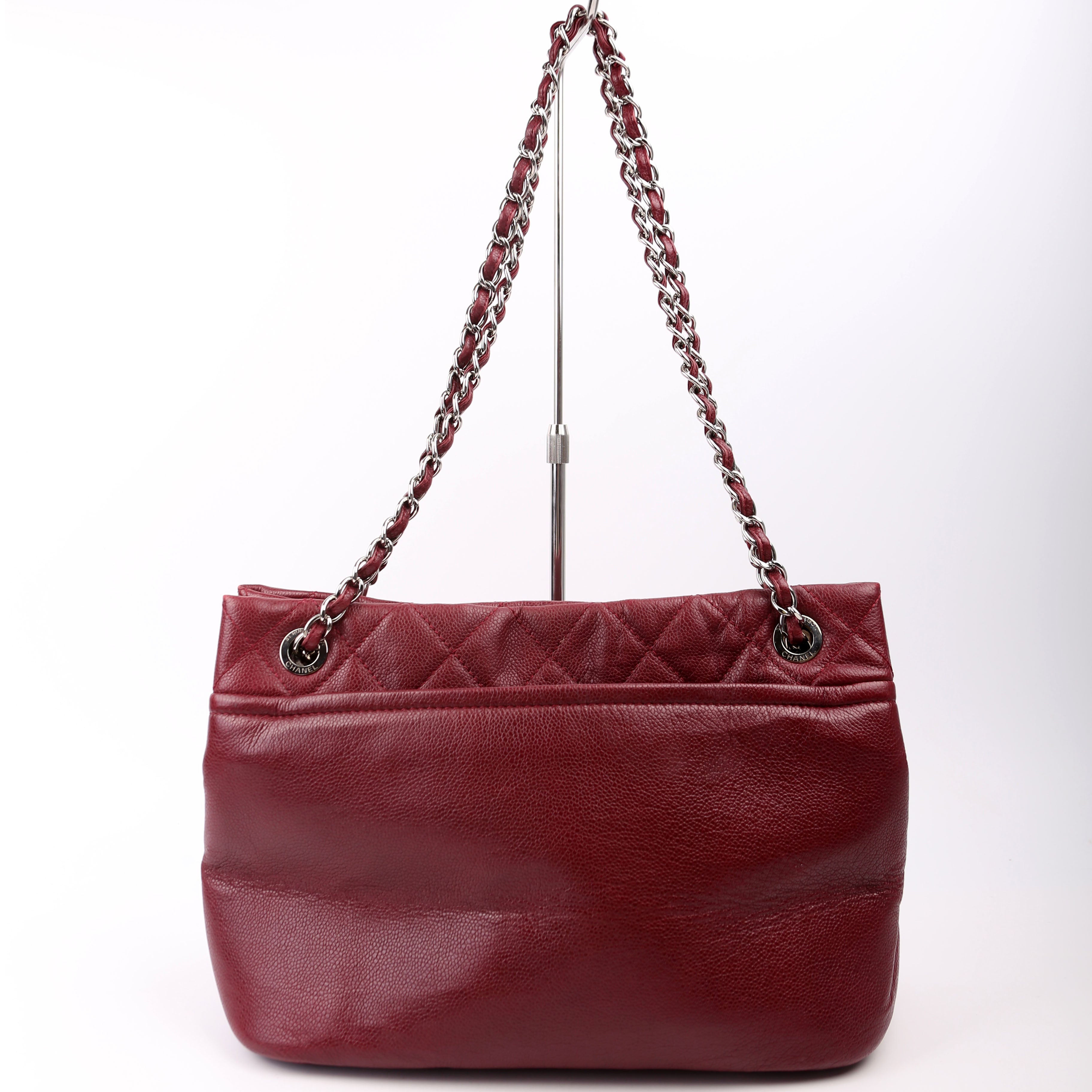 Timeless CC Soft Caviar Tote 14M Burgundy