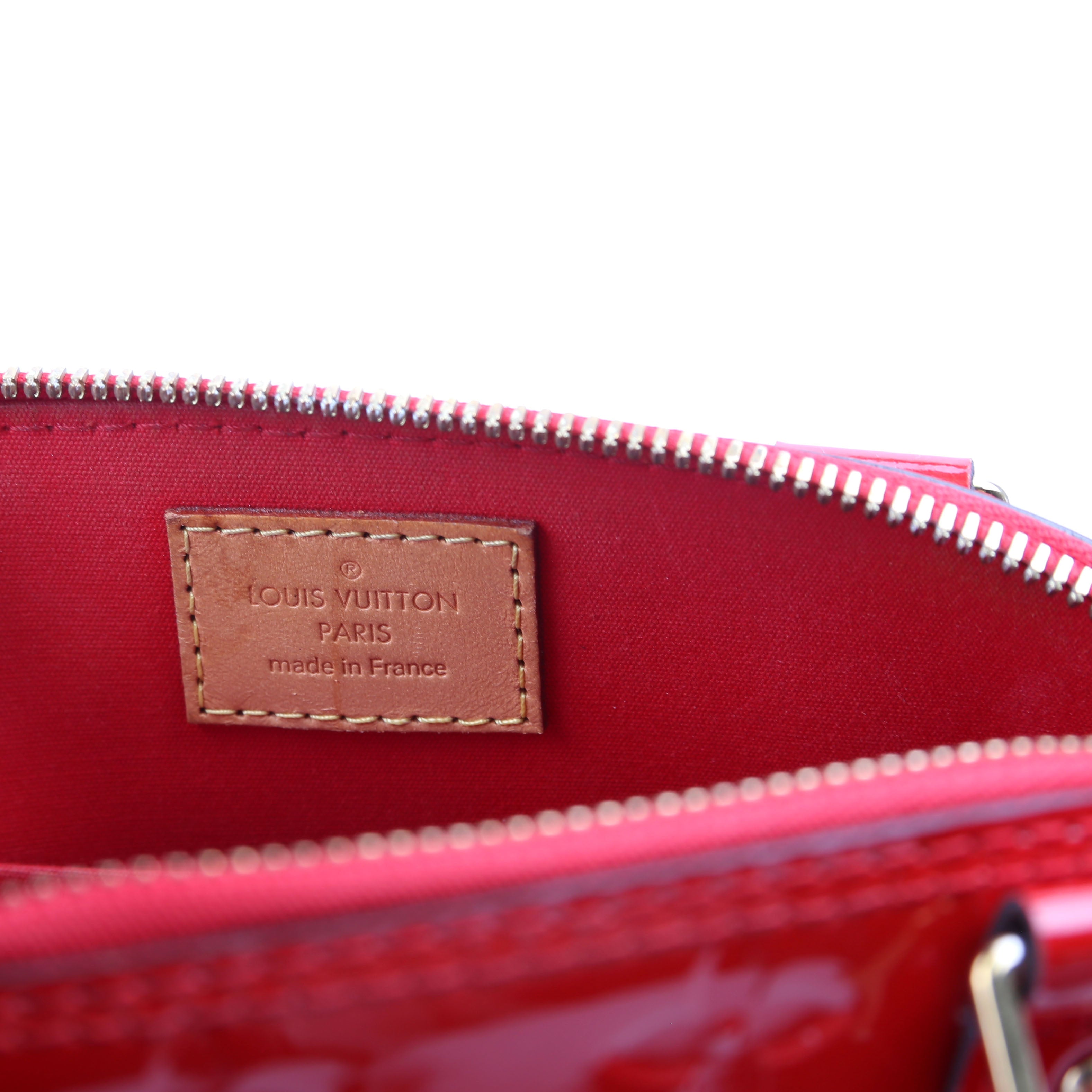 Alma BB Vernis Red