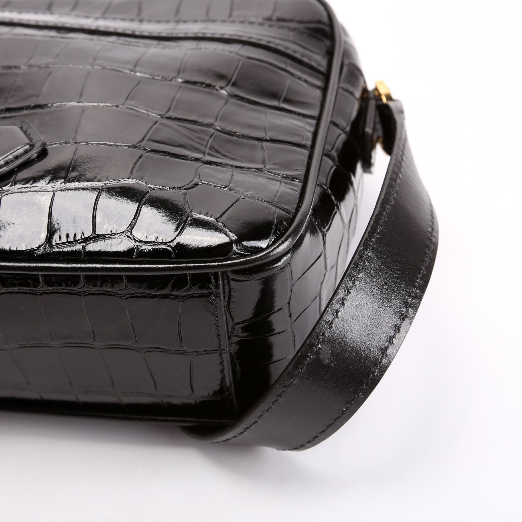 Crocodile Embossed Leather Small Messenger Bag Black