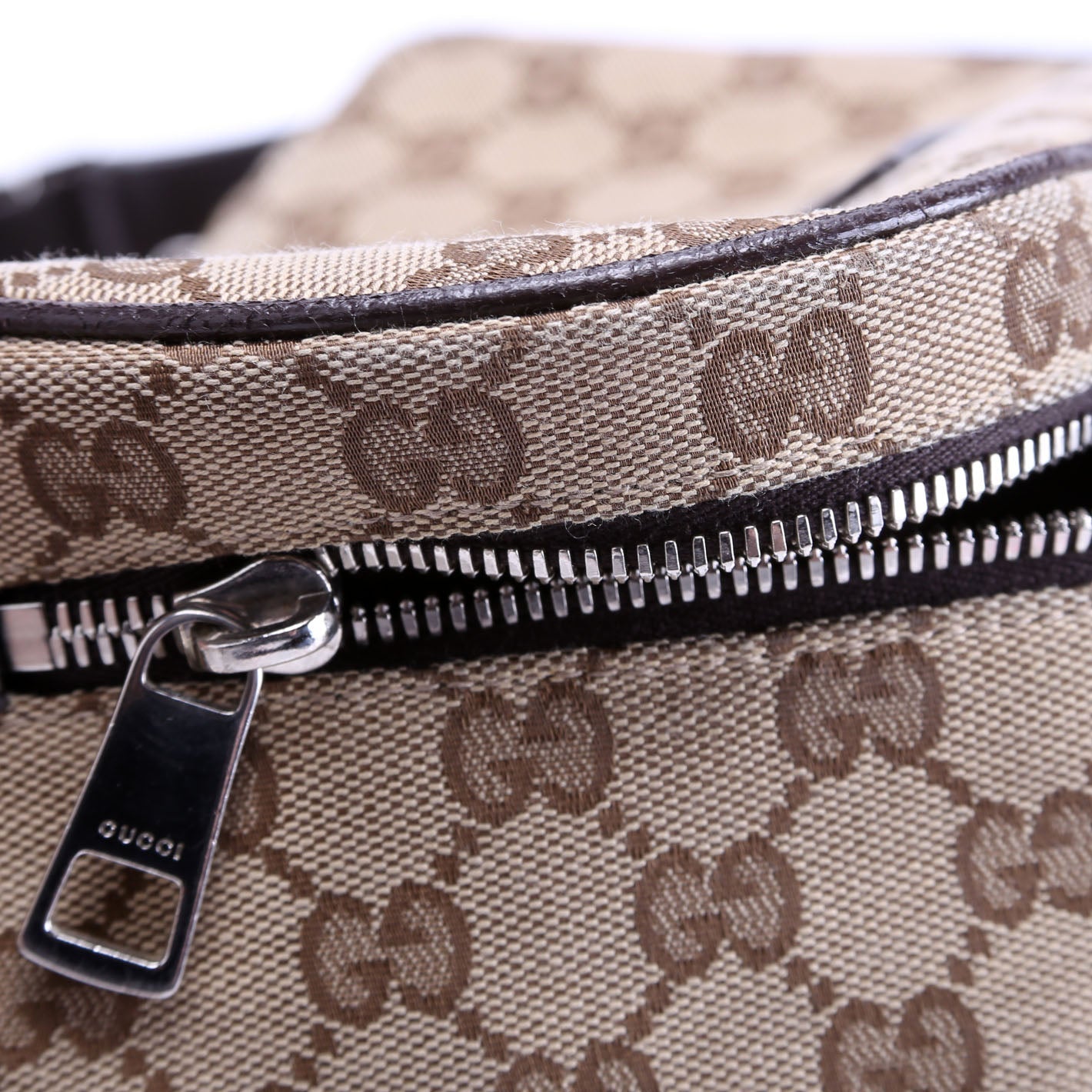 630915 GG Canvas Waist Pouch Brown
