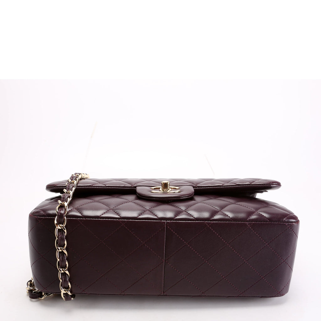 Classic Flap Jumbo Lambskin 23M Plum