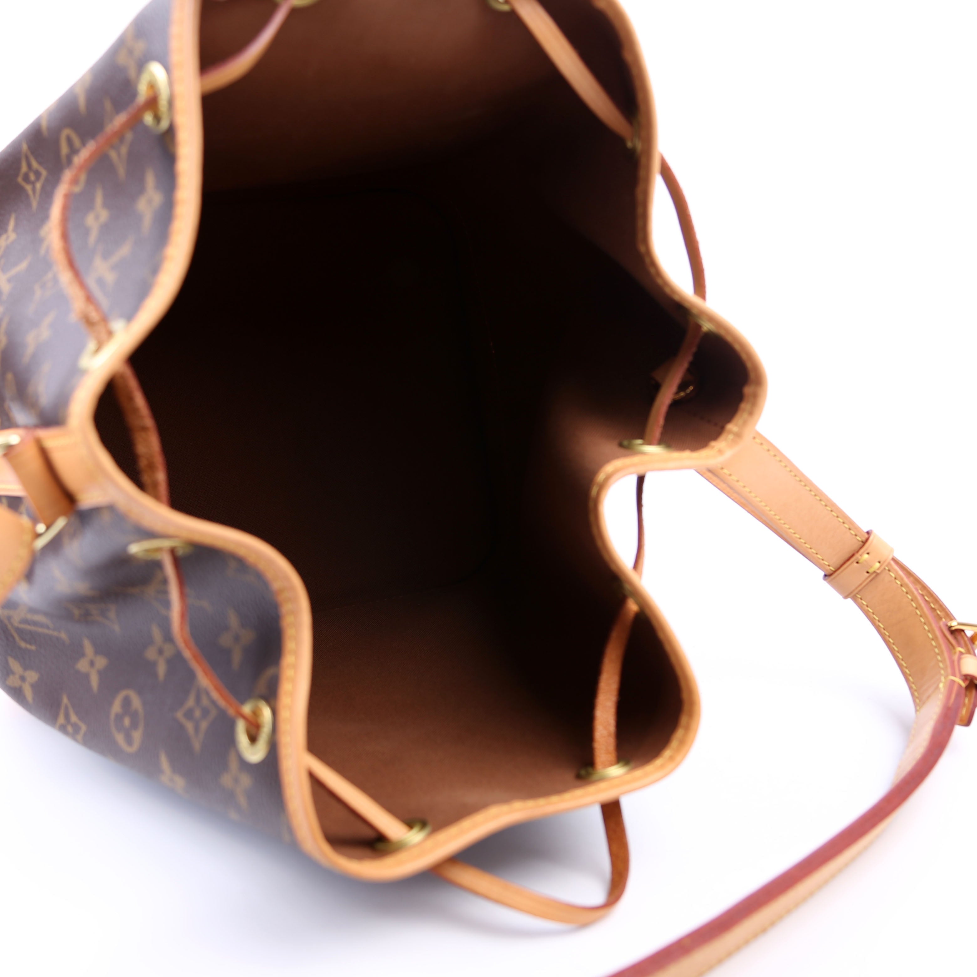 Noe Petit NM Monogram