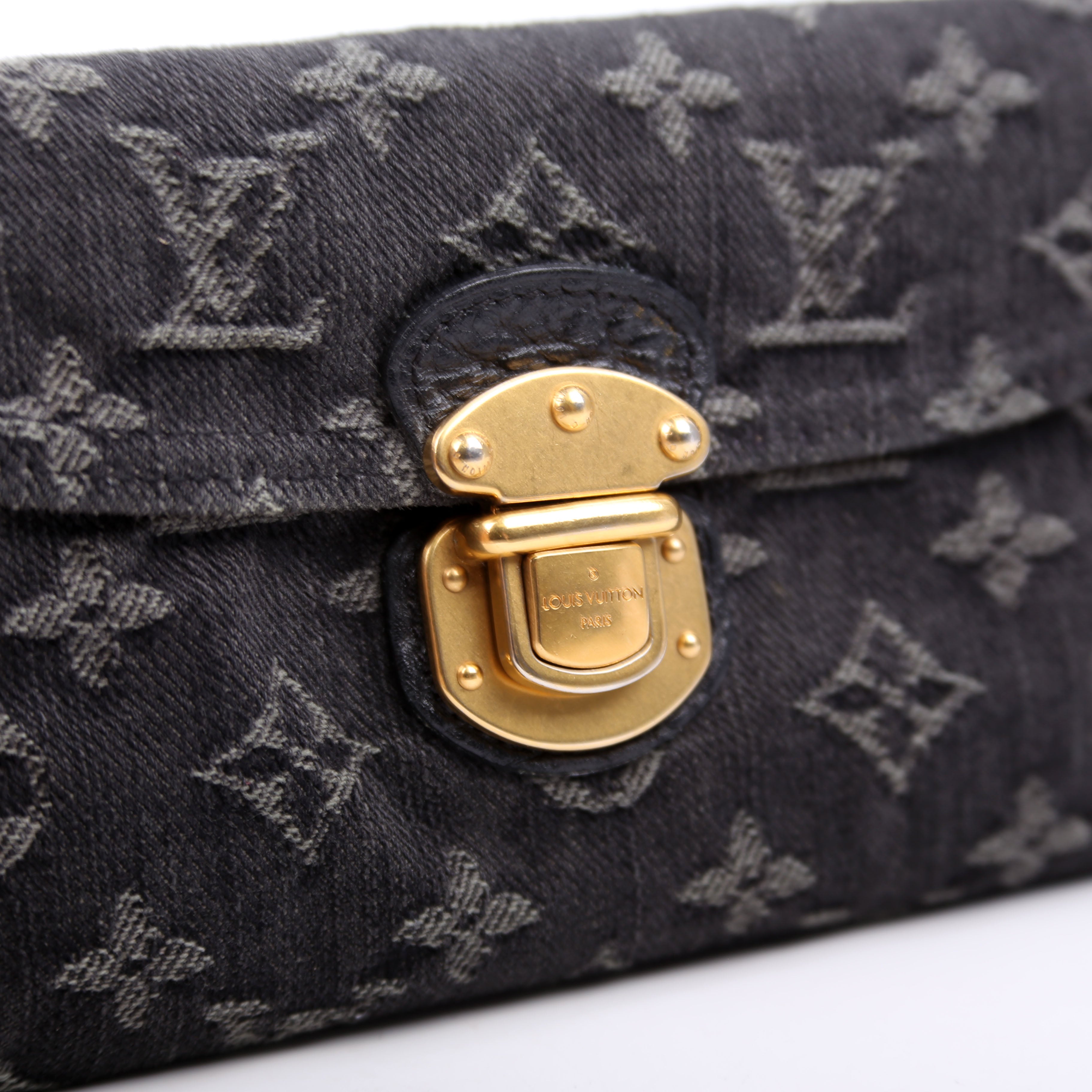Amelia Wallet Monogram Denim