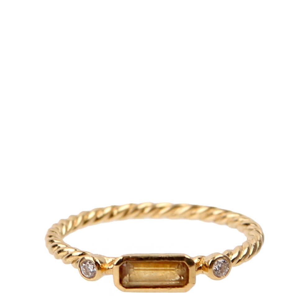 Novella 750/Citrine/Diamond Ring Size 6 Gold