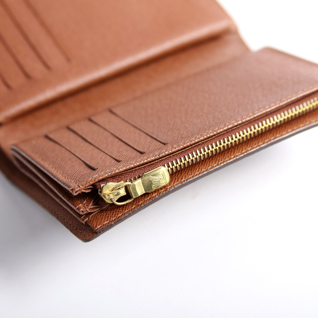 Alexandra Wallet Monogram