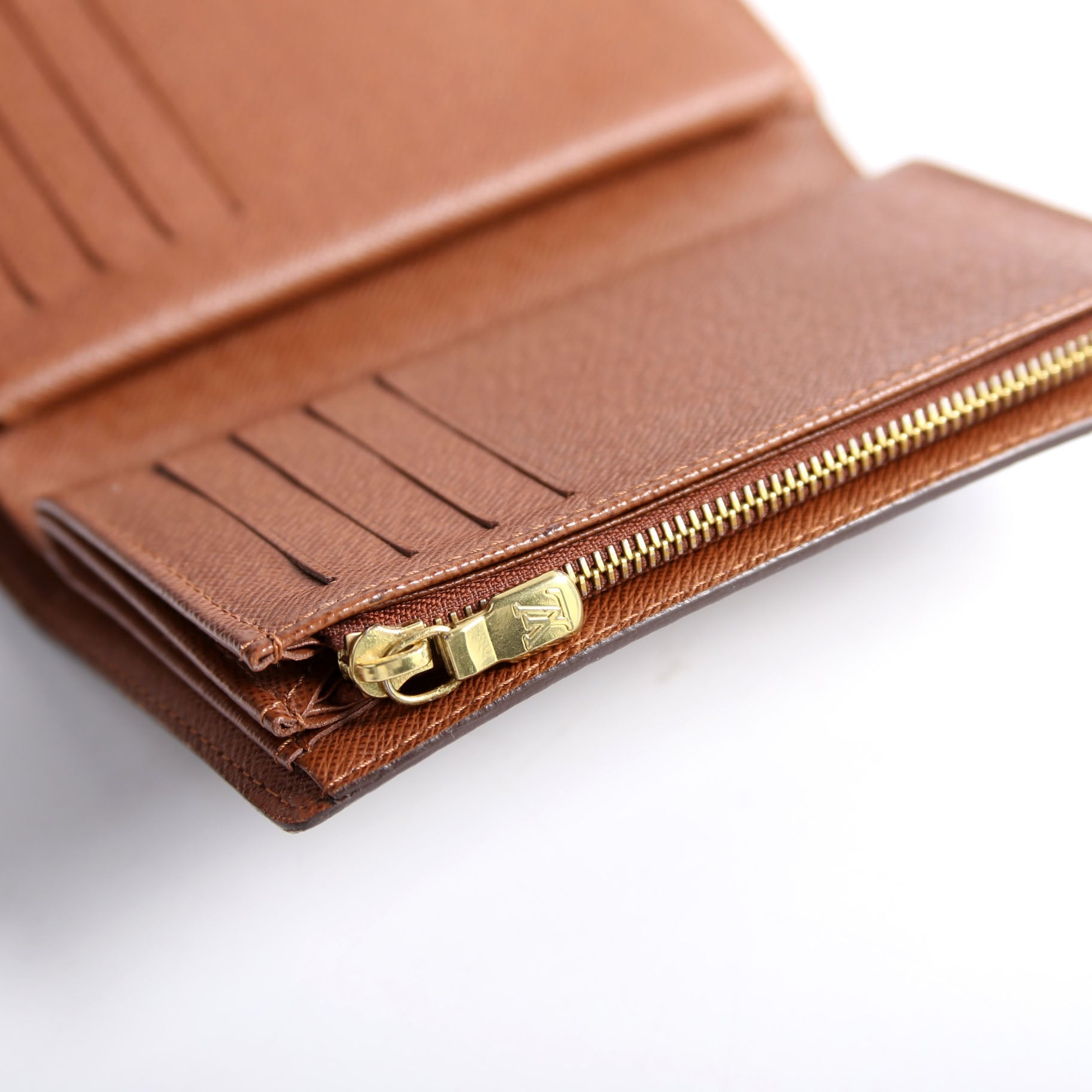 Alexandra Wallet Monogram