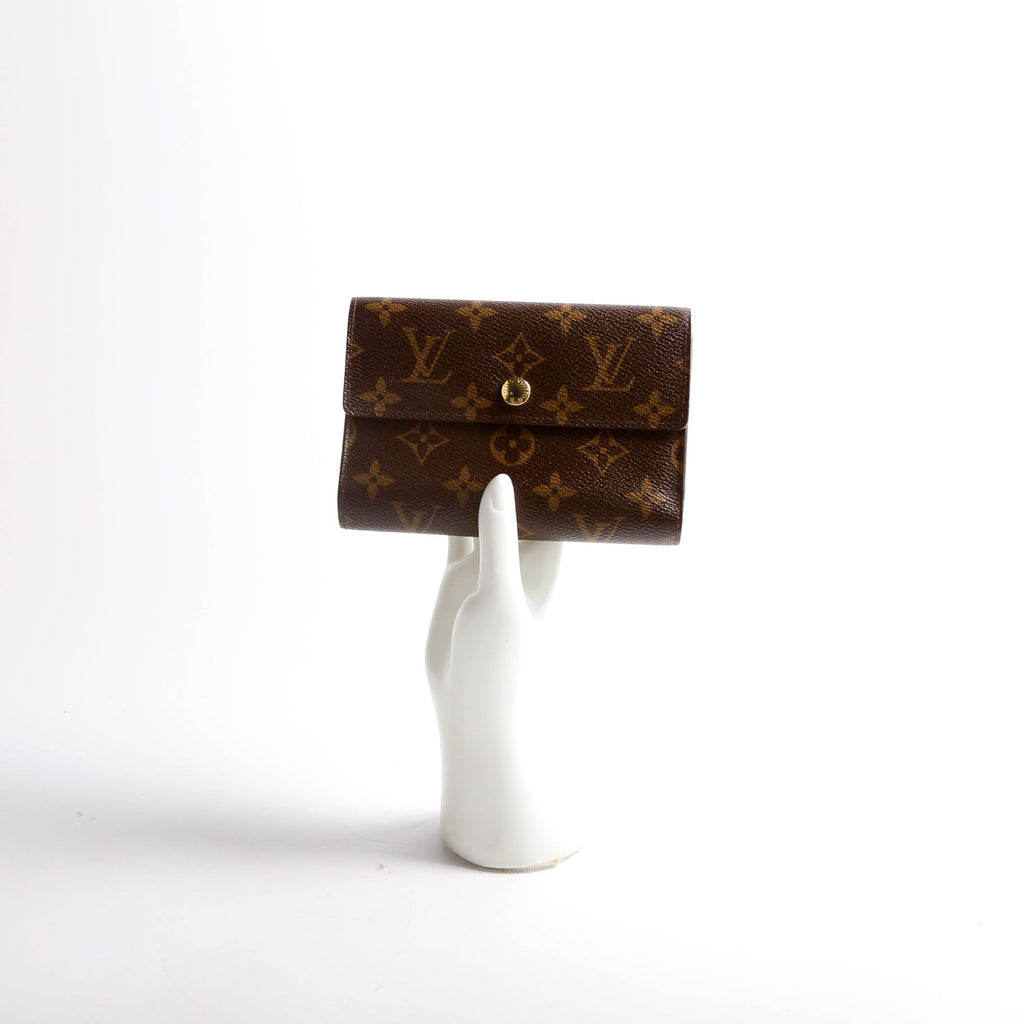 Alexandra Wallet Monogram