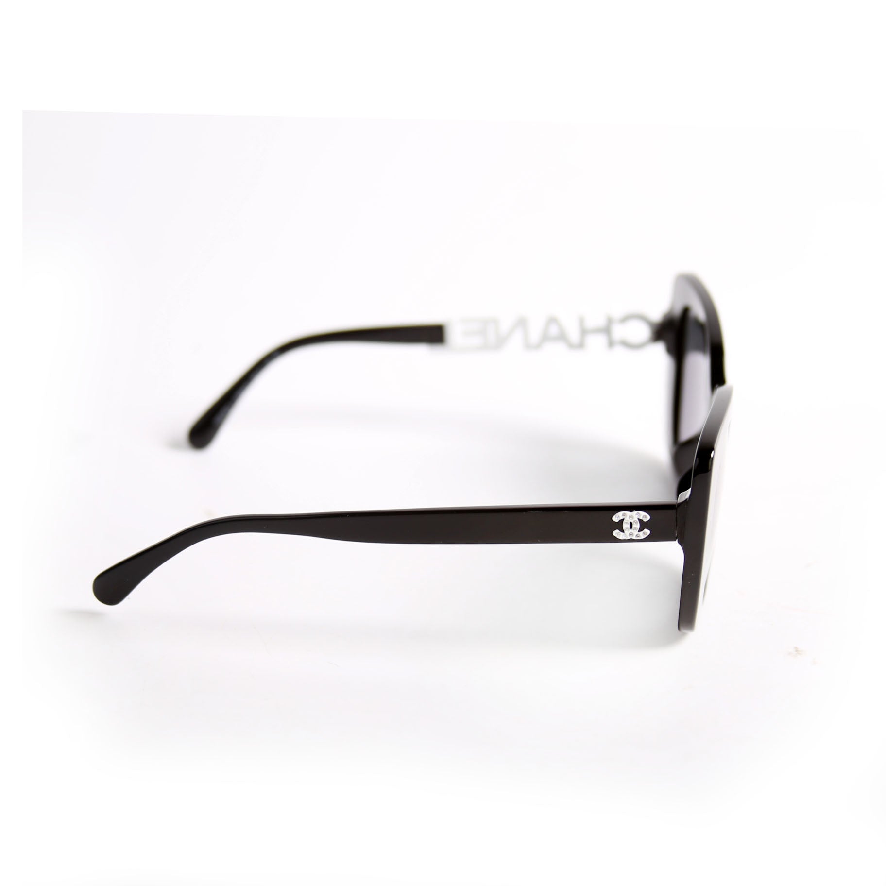 5422-B-A Square Black