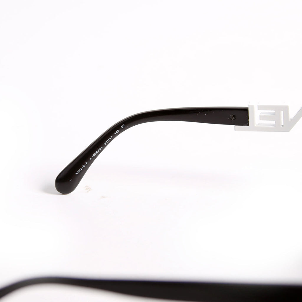 5422-B-A Square Black