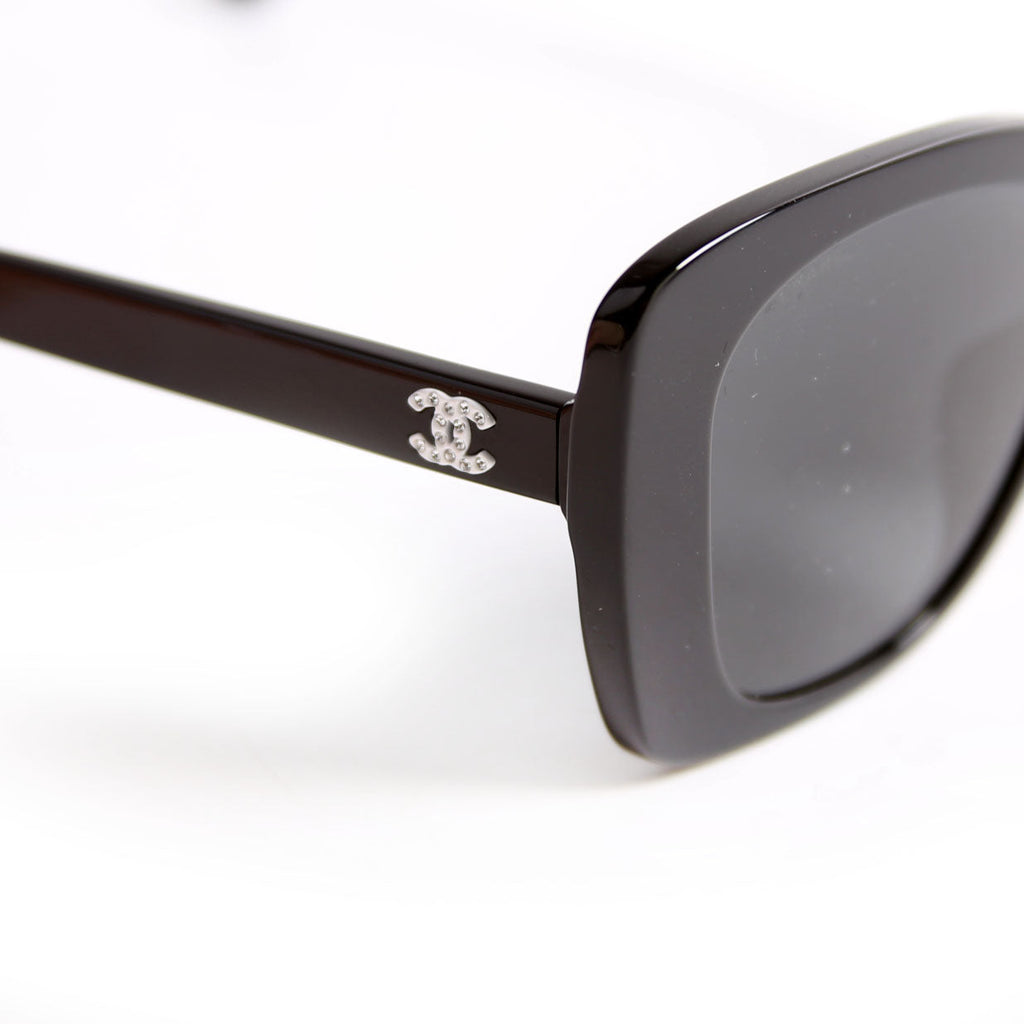 5422-B-A Square Black