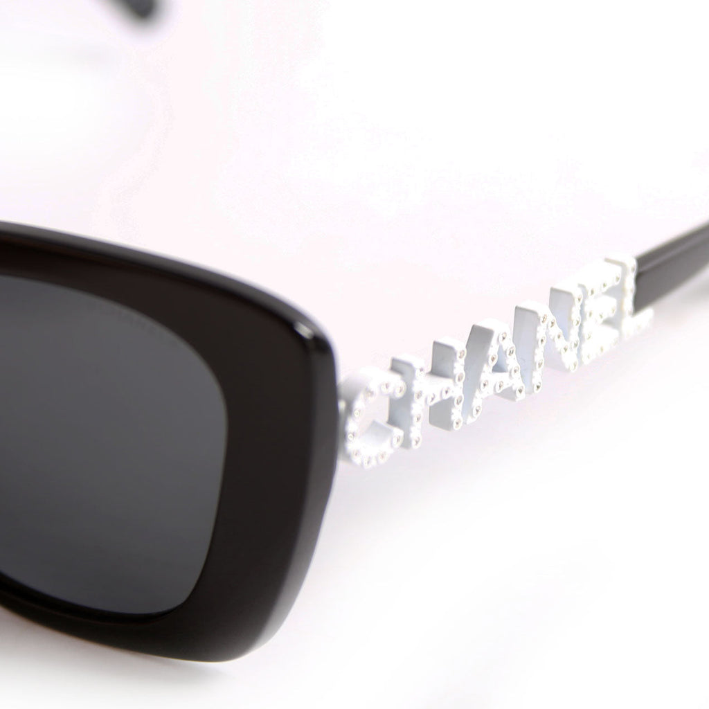 5422-B-A Square Black
