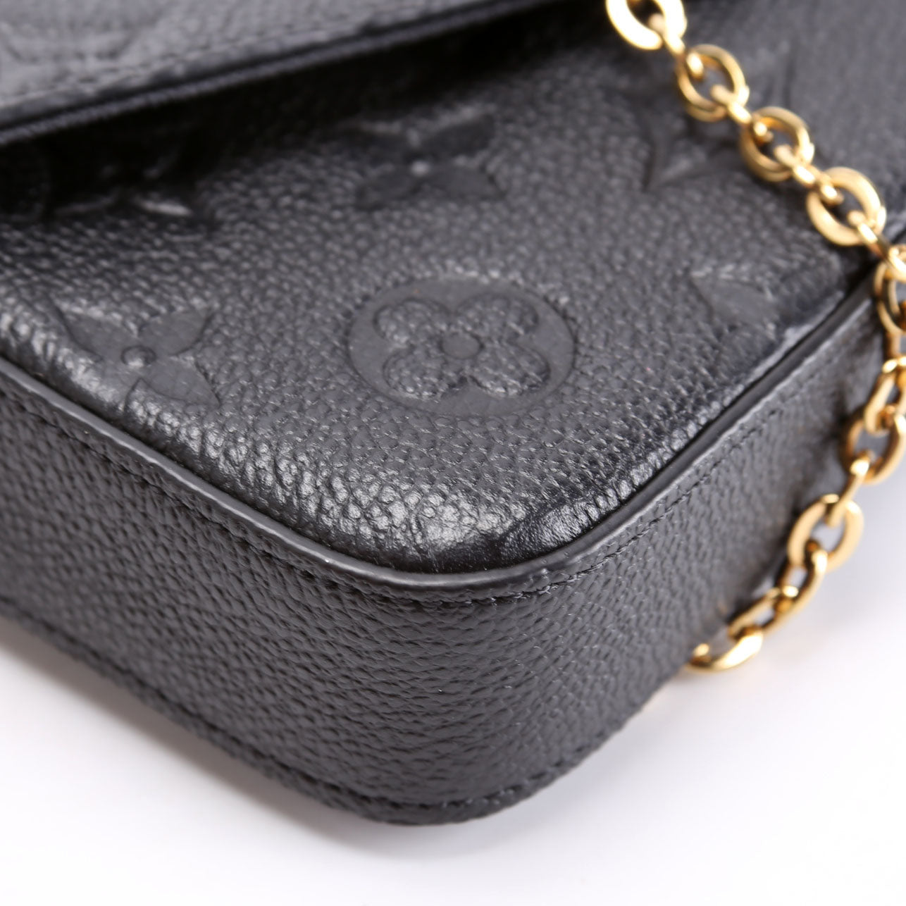 Pochette Felicie Empriente Black