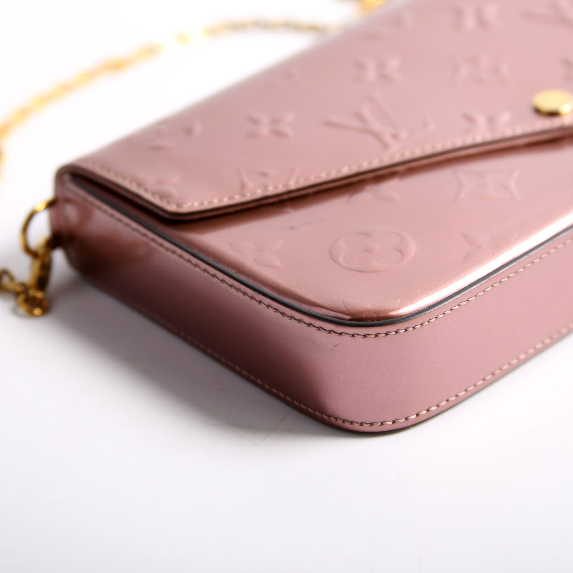 Pochette Felicie Metallic Vernis Pink