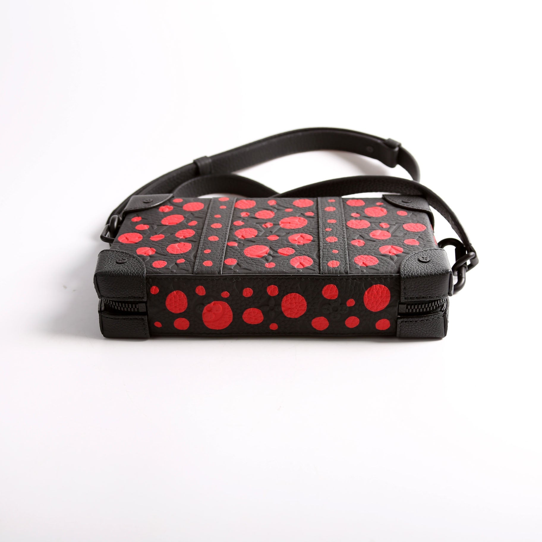 LV x YK Soft Trunk Wallet Taurillon Monogram Dots Black/Red