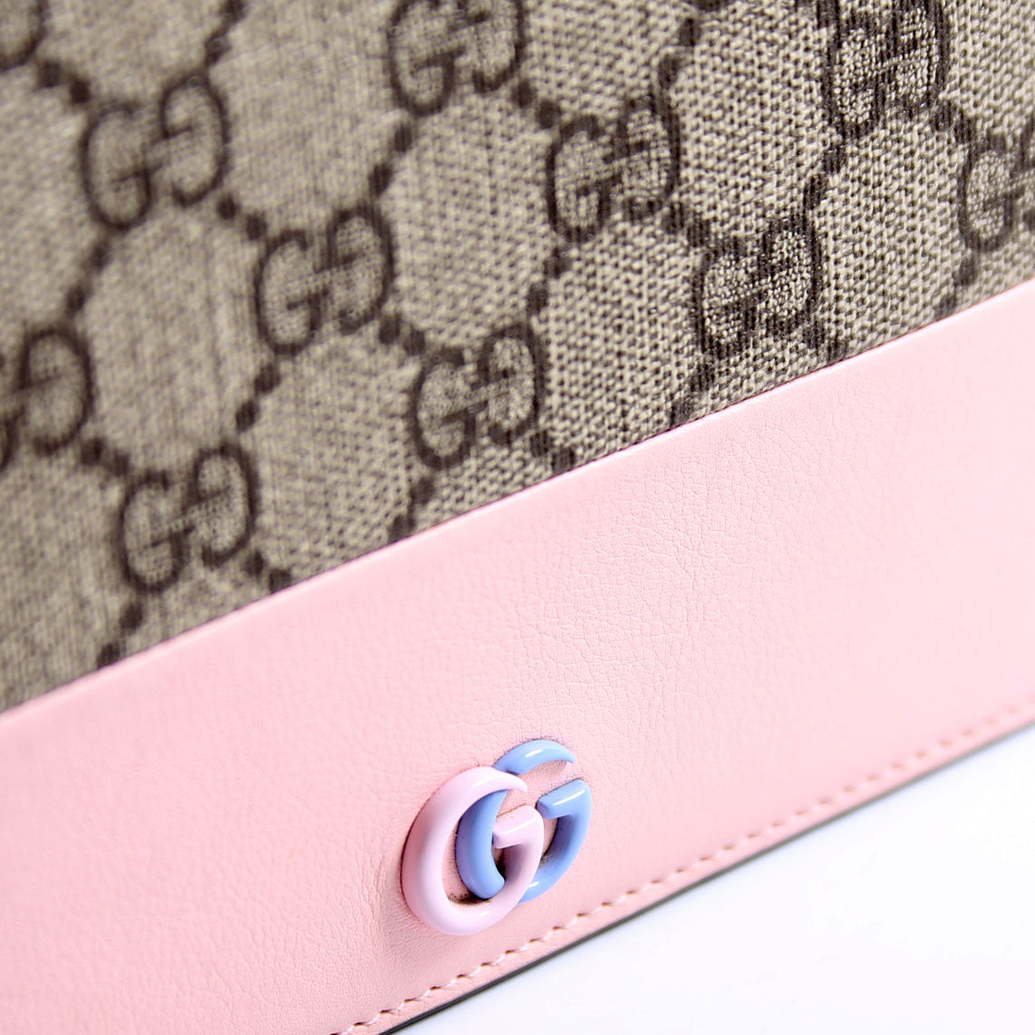 790060 GG Supreme BI Color Wallet On Chain Pink/Light Blue/Beige