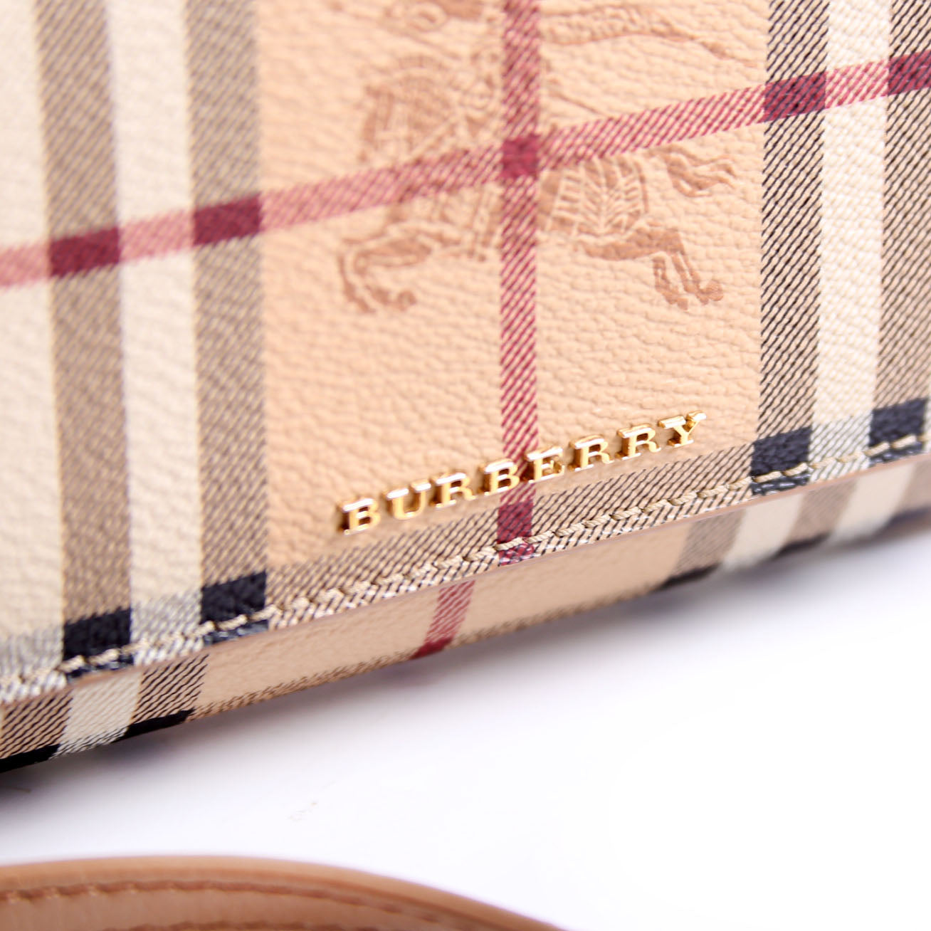 Henley Wallet On Chain Beige