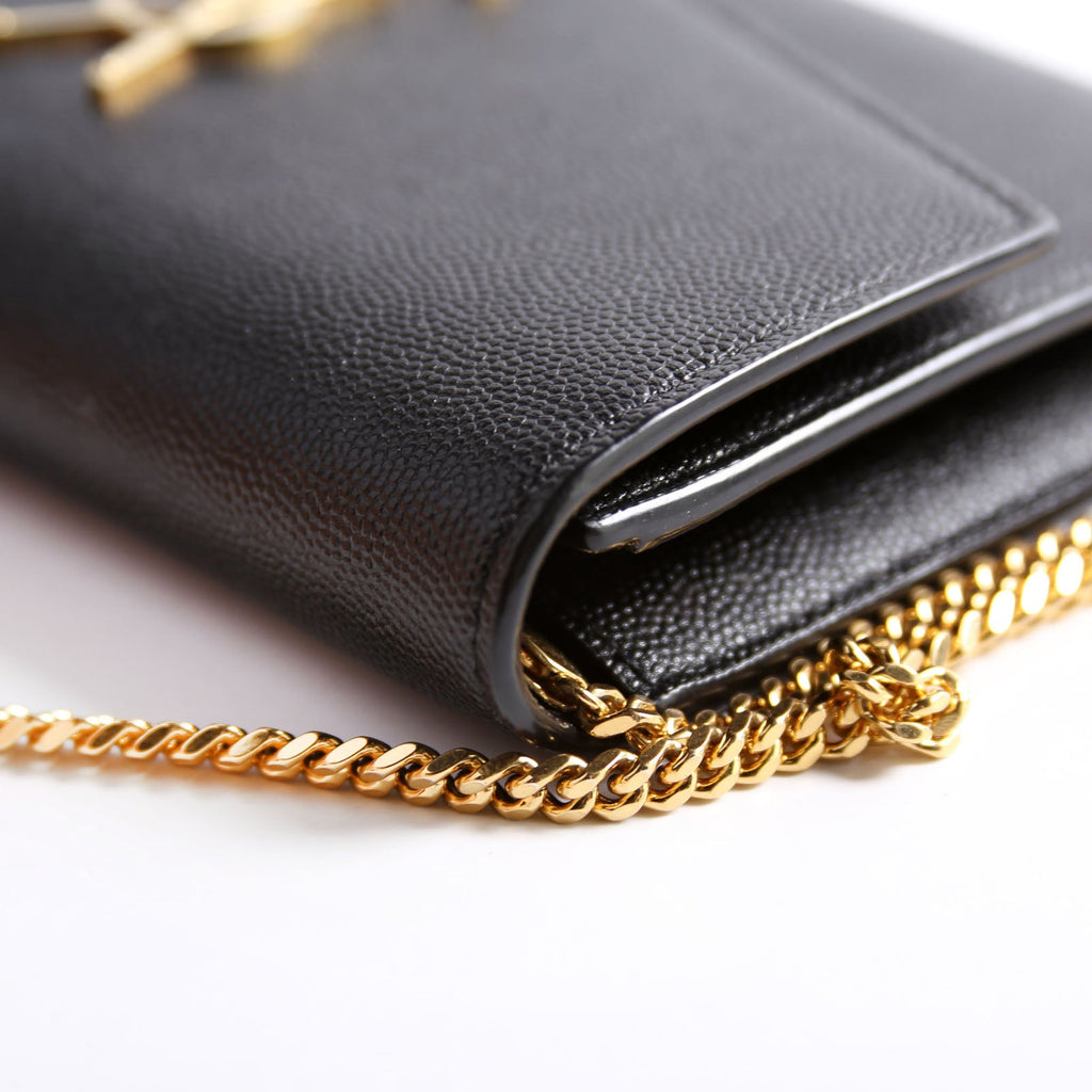 Uptown Chain Wallet Grain 607788 Black