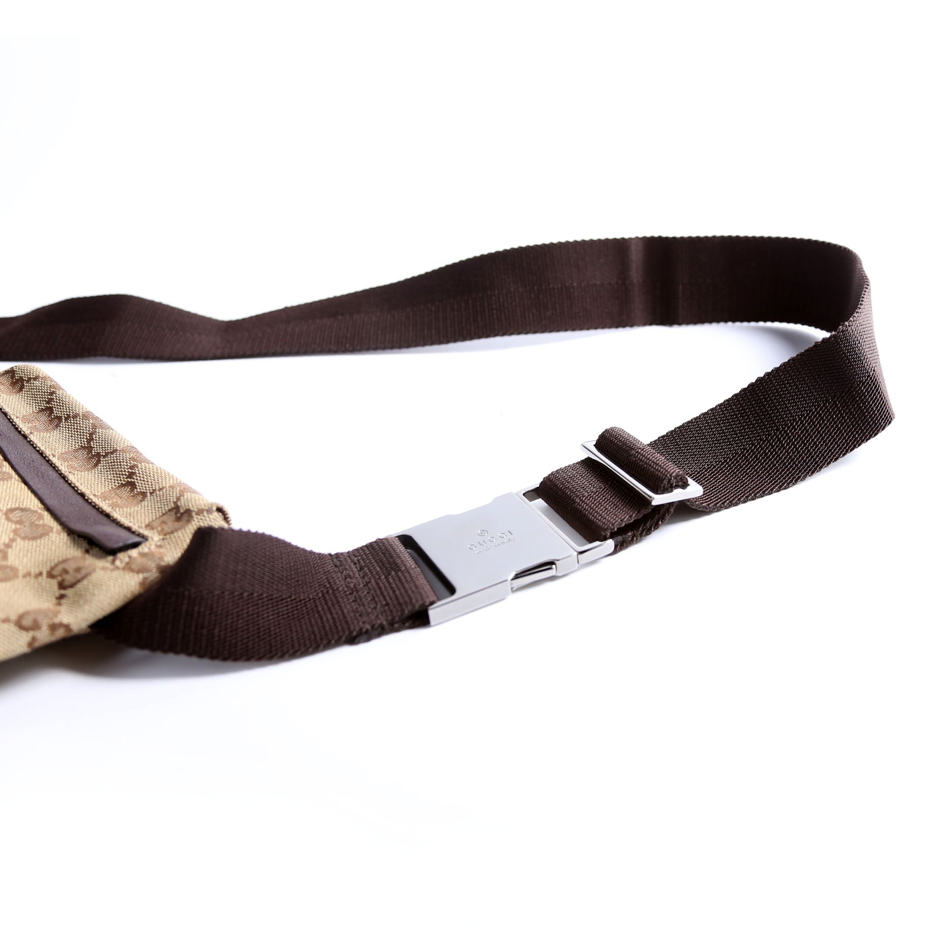 28566 GG Canvas Waist Bag Brown