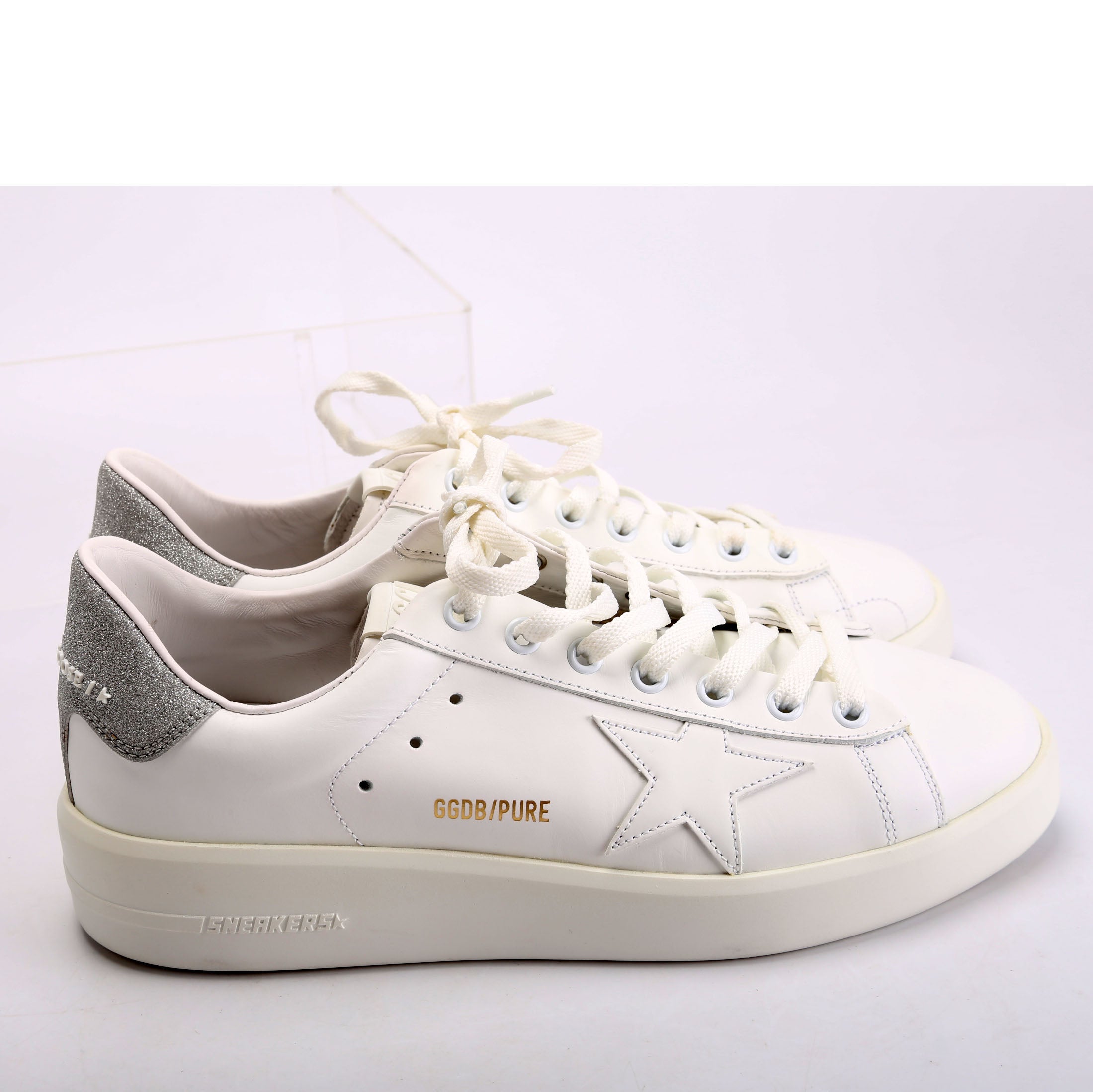 Pure Star Size 39 White