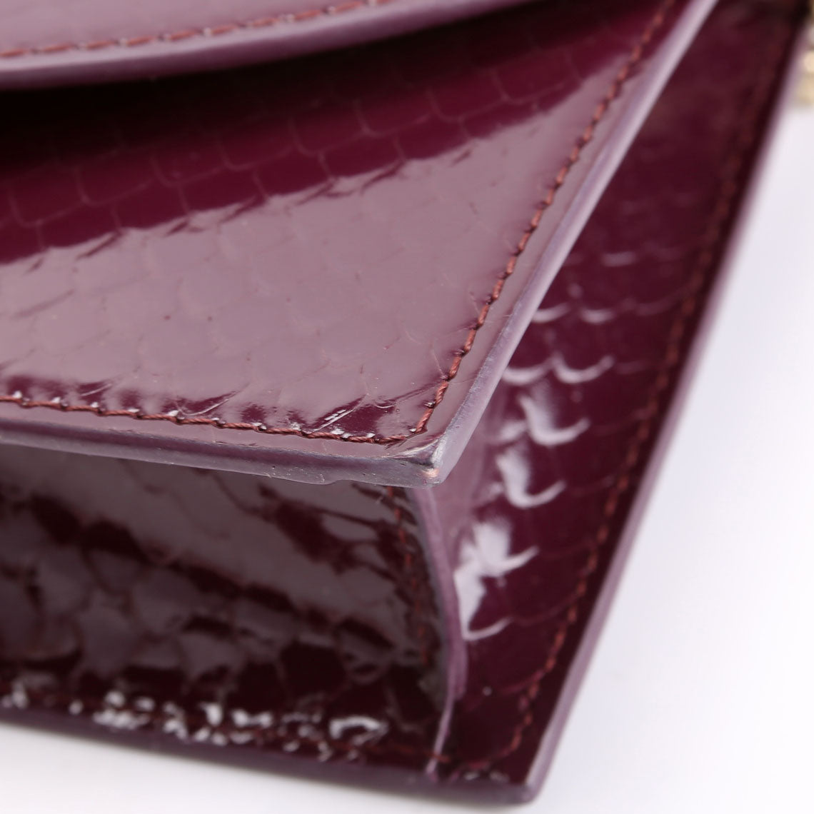Loubi54 Wallet On Chain Snakeskin Embossed Patent Purple