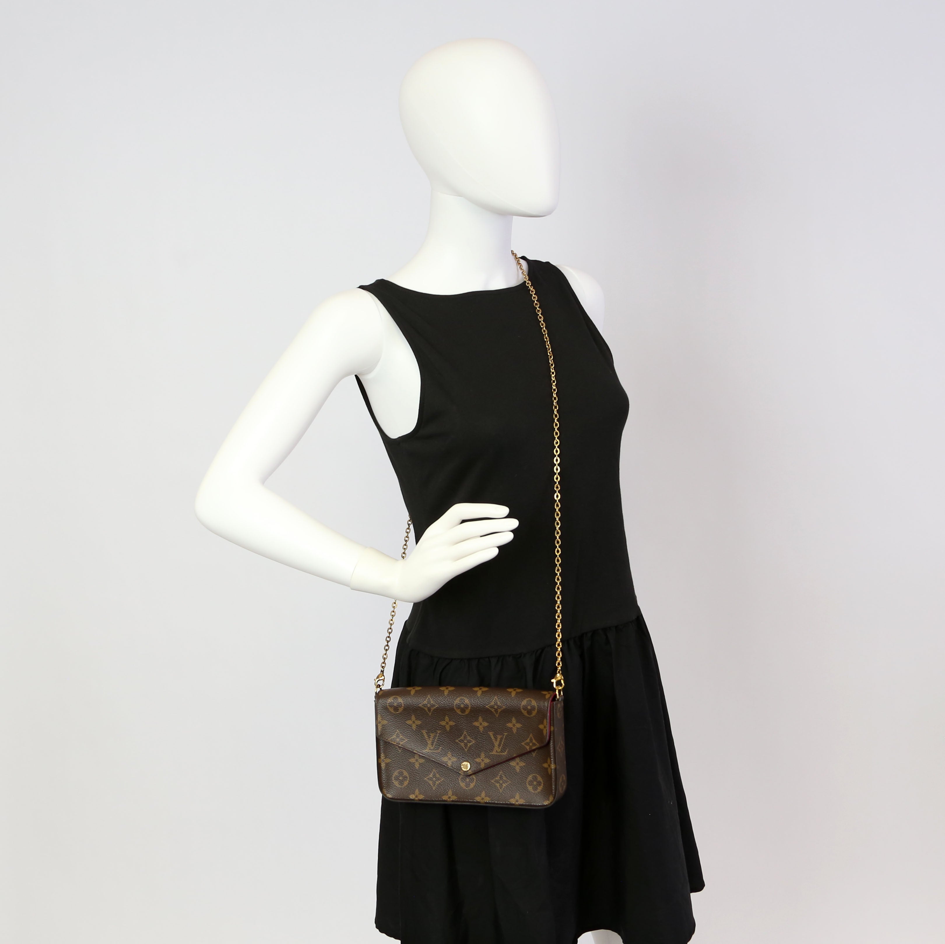 Pochette Felicie Monogram