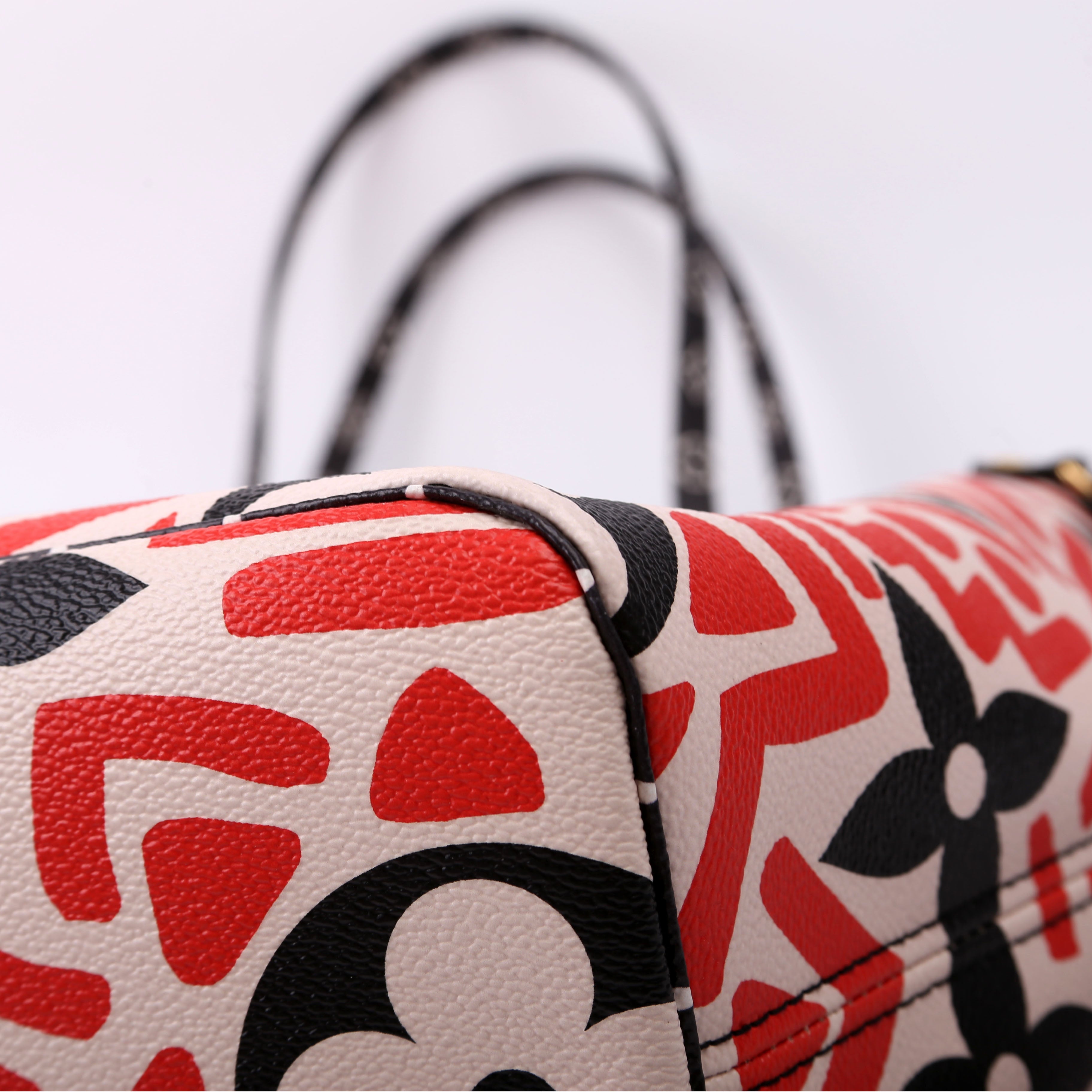 Louis Vuitton Neverfull with Wallet MM Giant Crafty