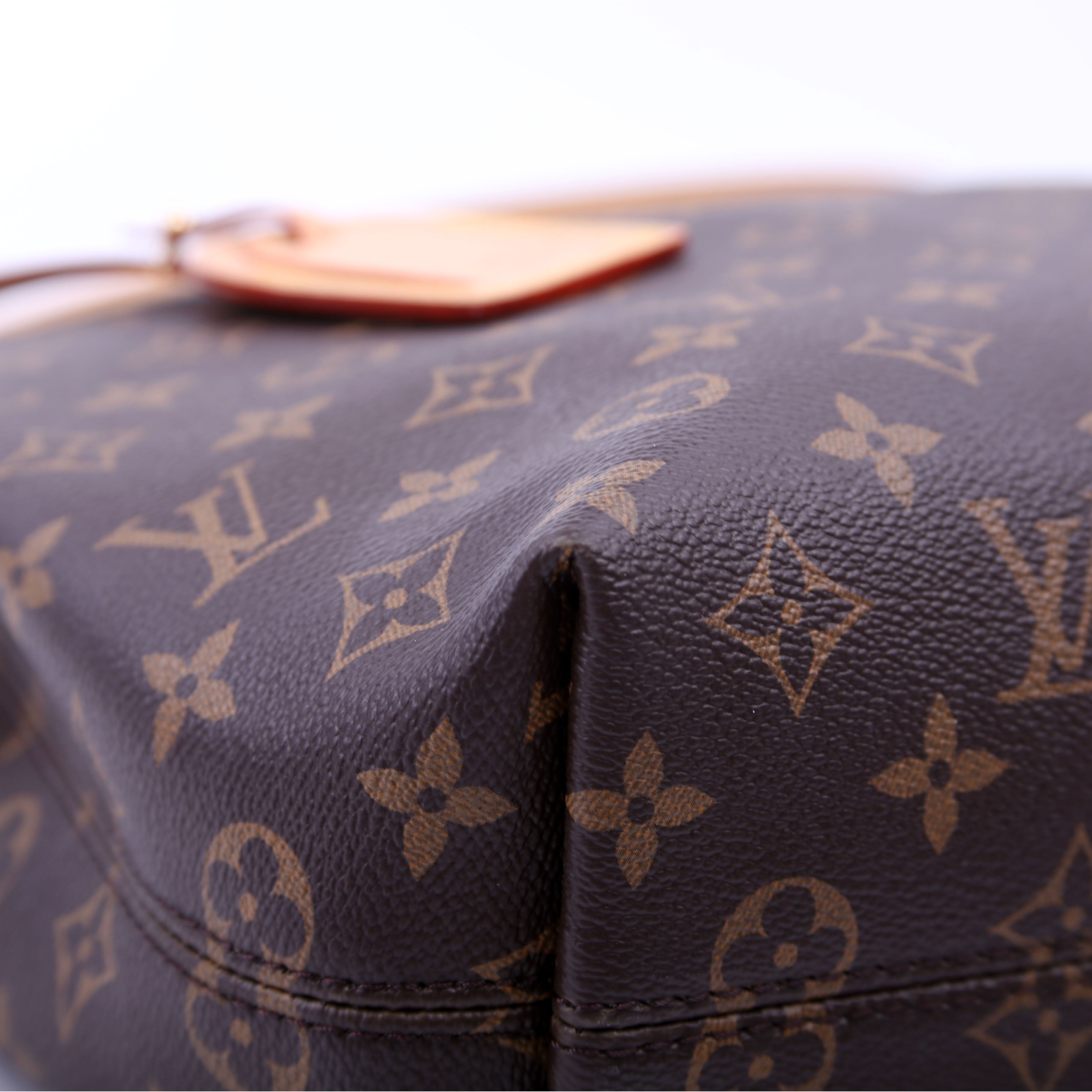 Graceful PM Monogram